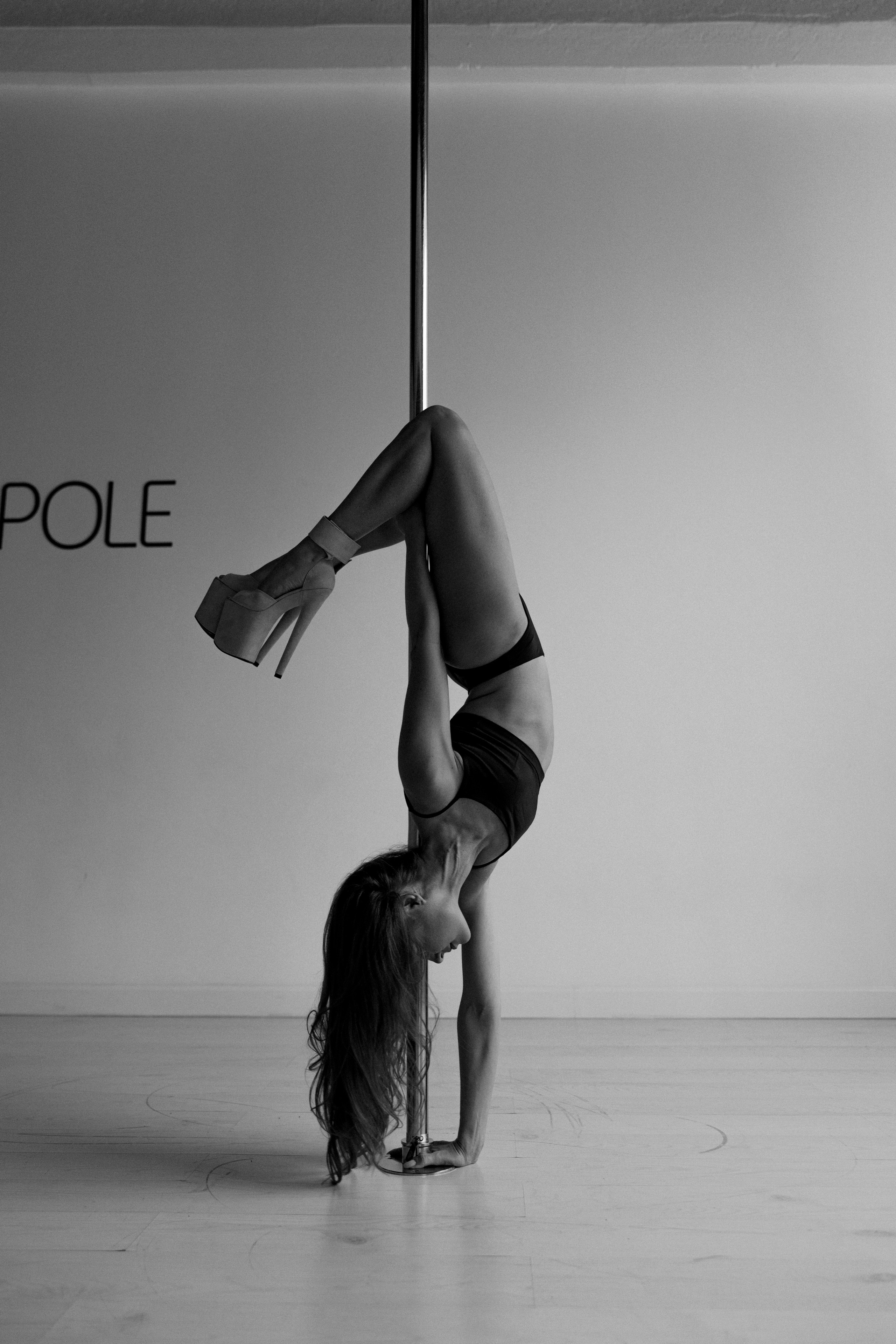 фотосессия на пилоне, пилон, полспорт, полденс, девушка на шесте, танцы на шесте, одежда для пилона, pole, polesport, poledance, polegirl, premium pole, premiumpole, premiumpolewear, премиумполденс, премиум пол