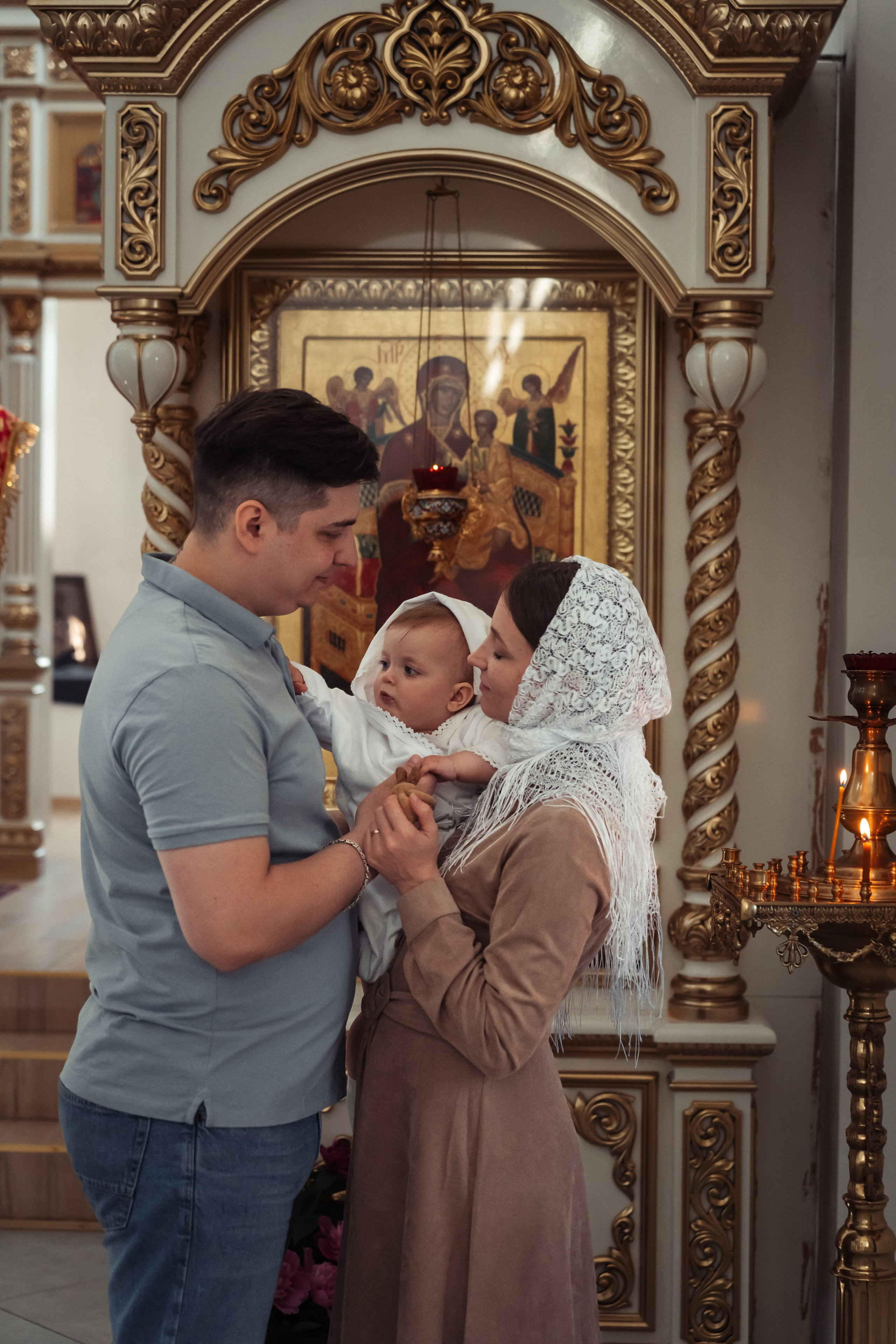 Фотограф на таинство крещения в Воронеже. Фотограф для семей и экспертов в г. Воронеж Ирина Круглова
