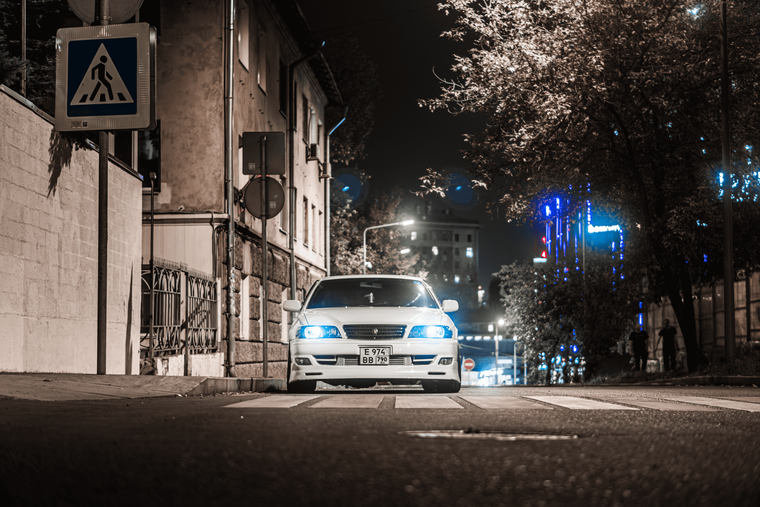 Toyota Chaser JZX100: белая жемчужина