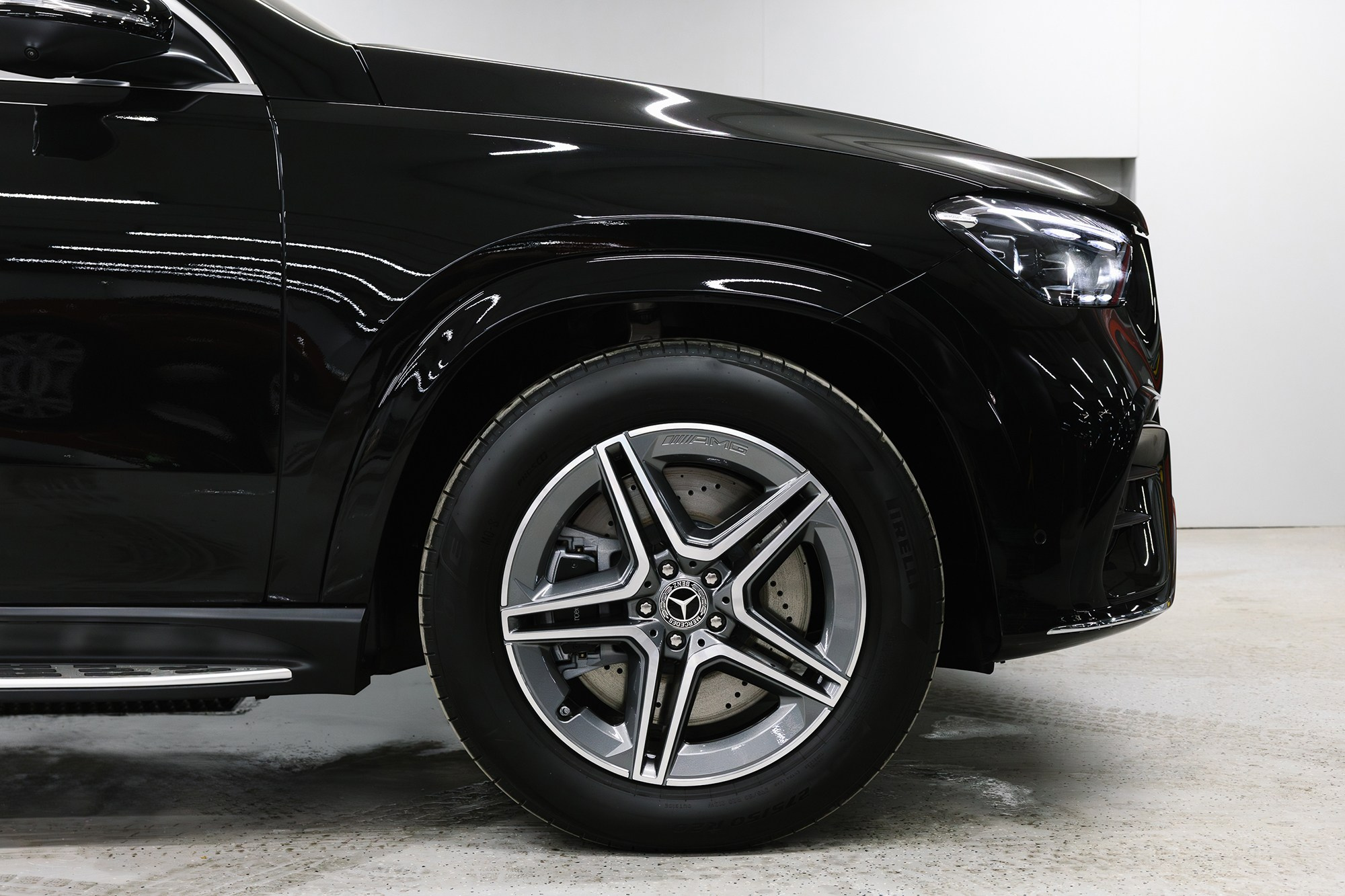 Продажа нового Mercedes-Benz GLE 450 3.0 4MATIC 9G-Tronic в Москве. Автосалон «Х-Авто»