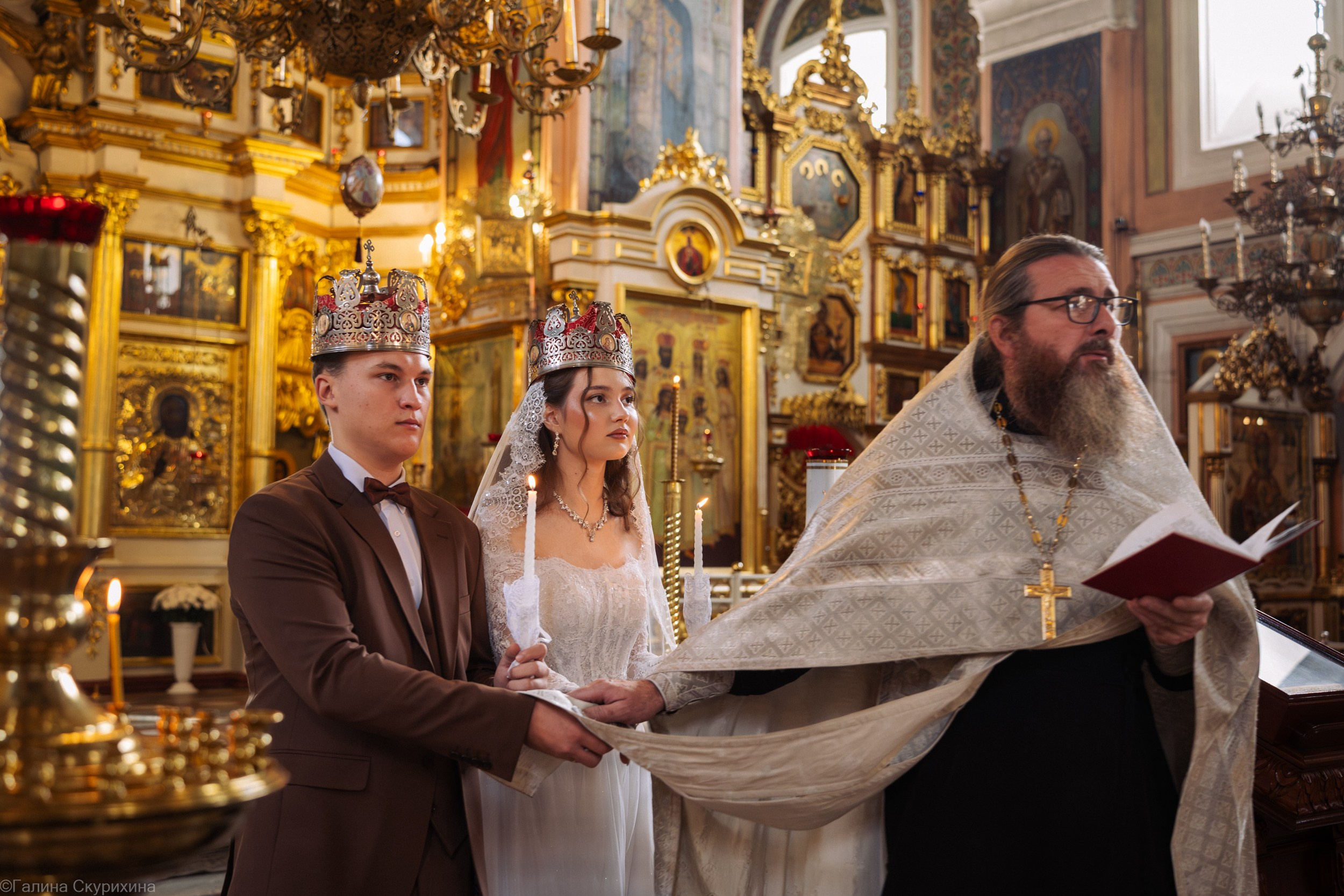 Фотосессия таинства венчания свадебная