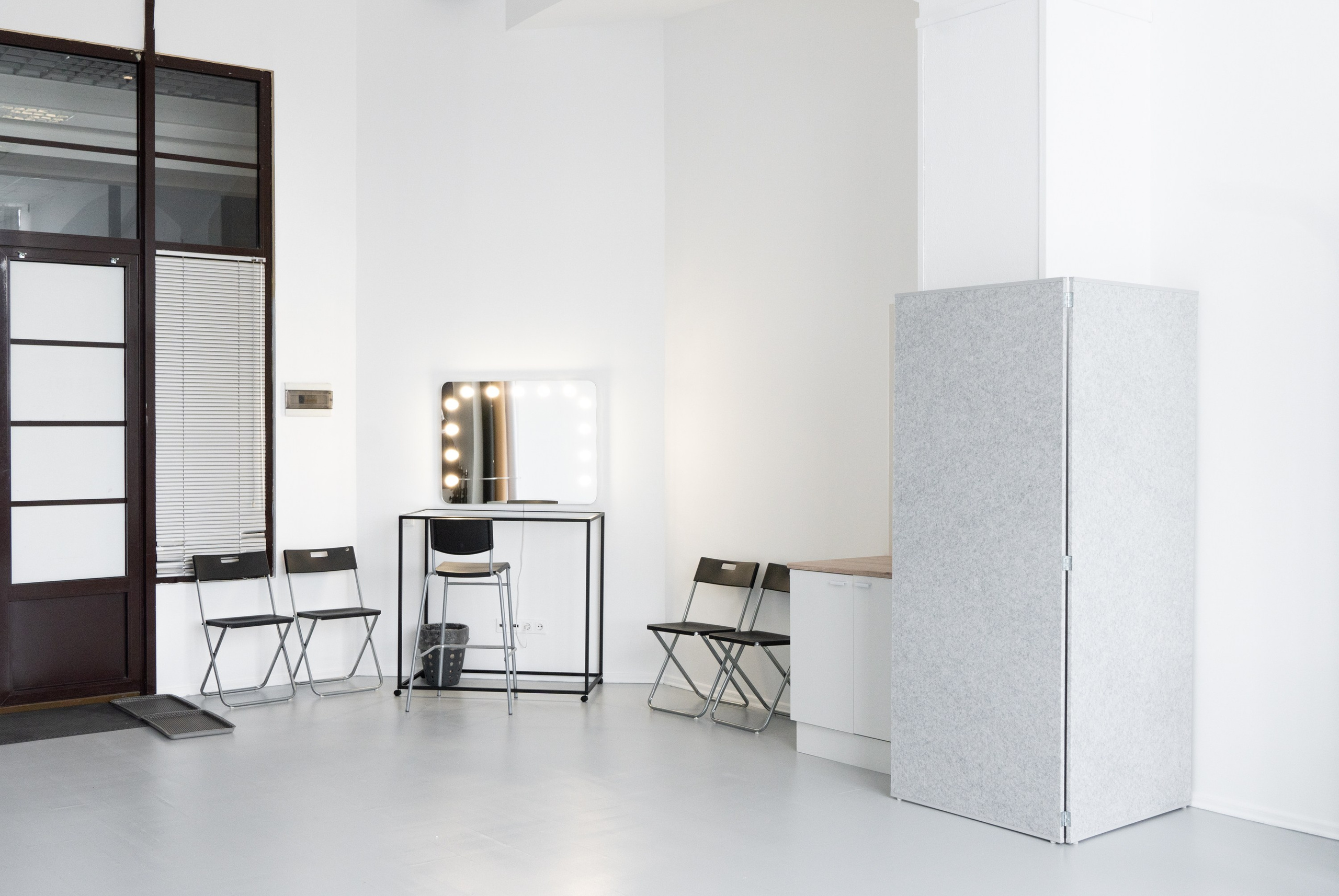 Фотостудия-мастерская для регулярной практики фотографов. Киноцех «5loft» видеостудия в Ижевске