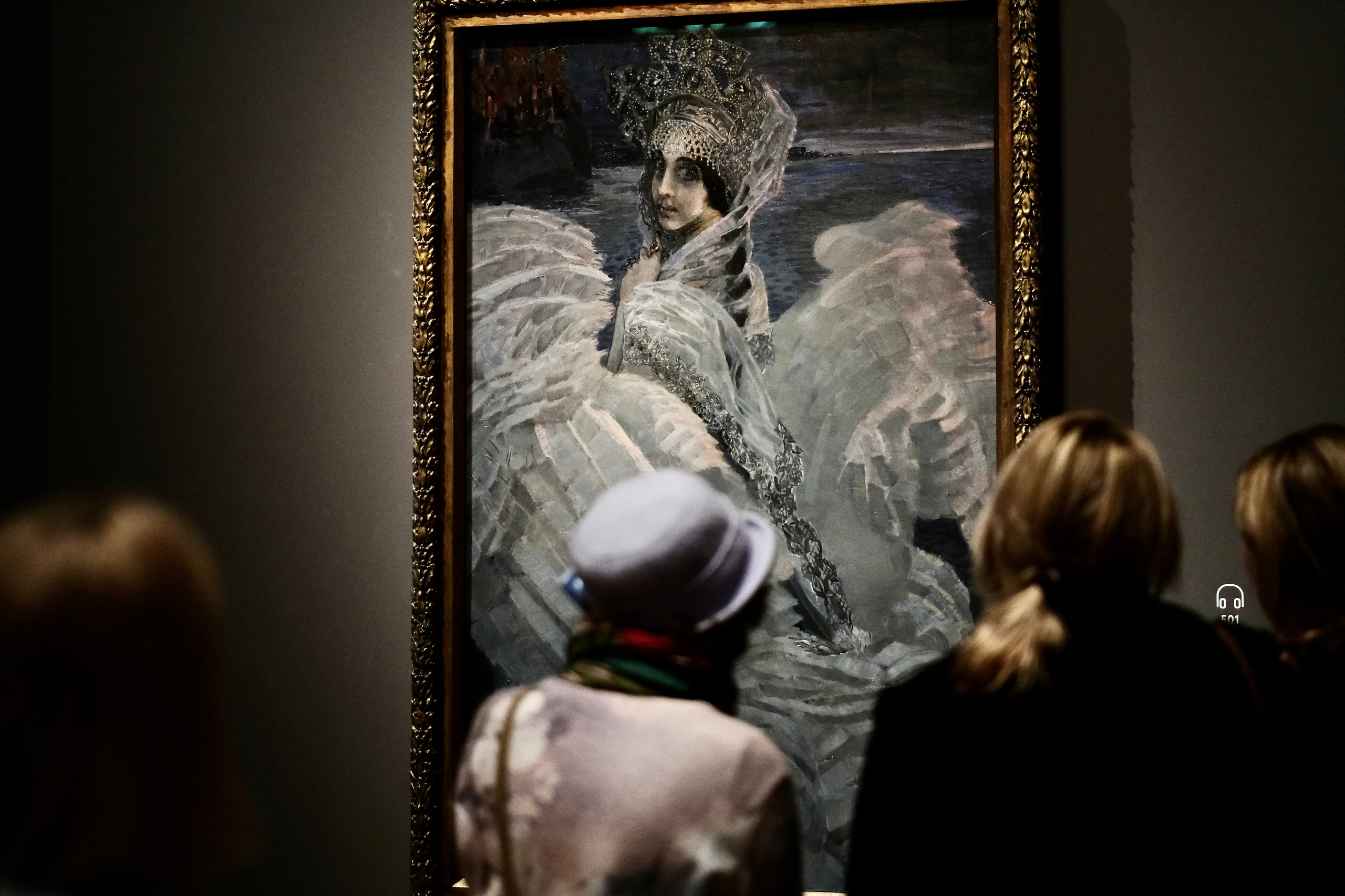 Водил меня Серега на выставку … Врубеля. Фотограф в Москве Ирина Иванова