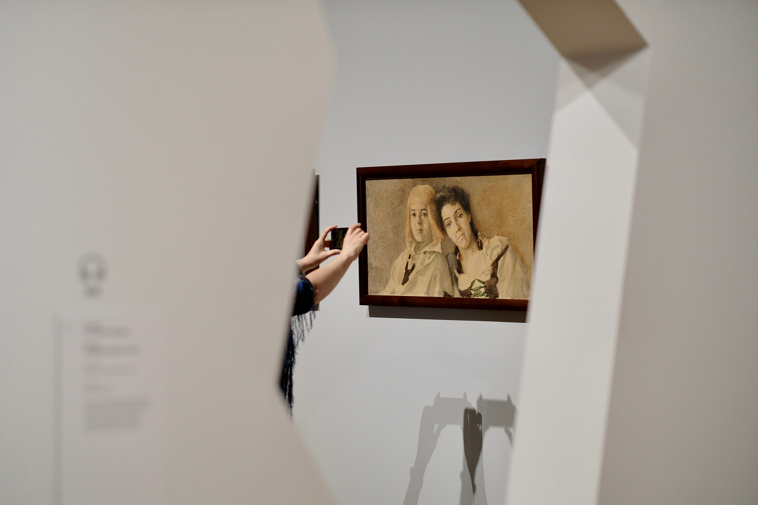 Водил меня Серега на выставку … Врубеля. Фотограф в Москве Ирина Иванова