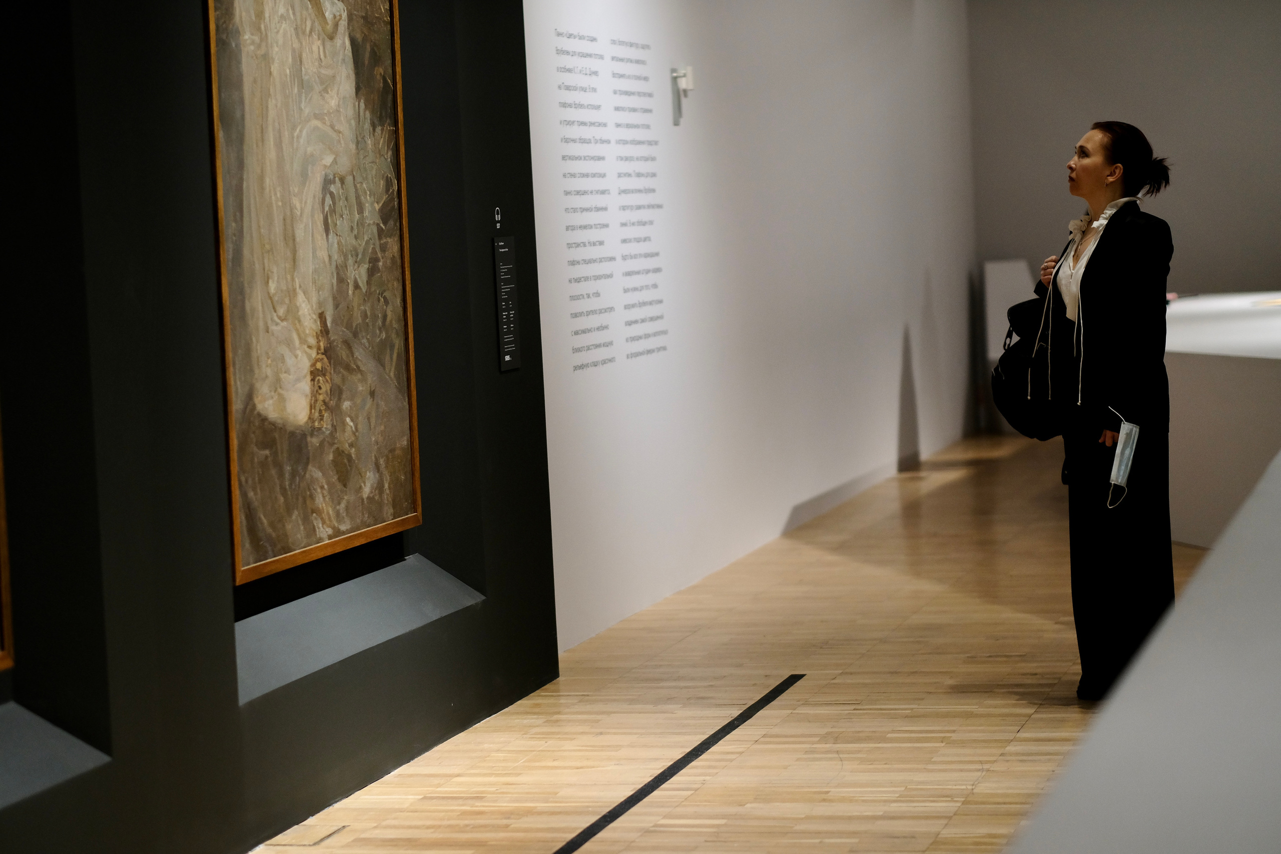 Водил меня Серега на выставку … Врубеля. Фотограф в Москве Ирина Иванова