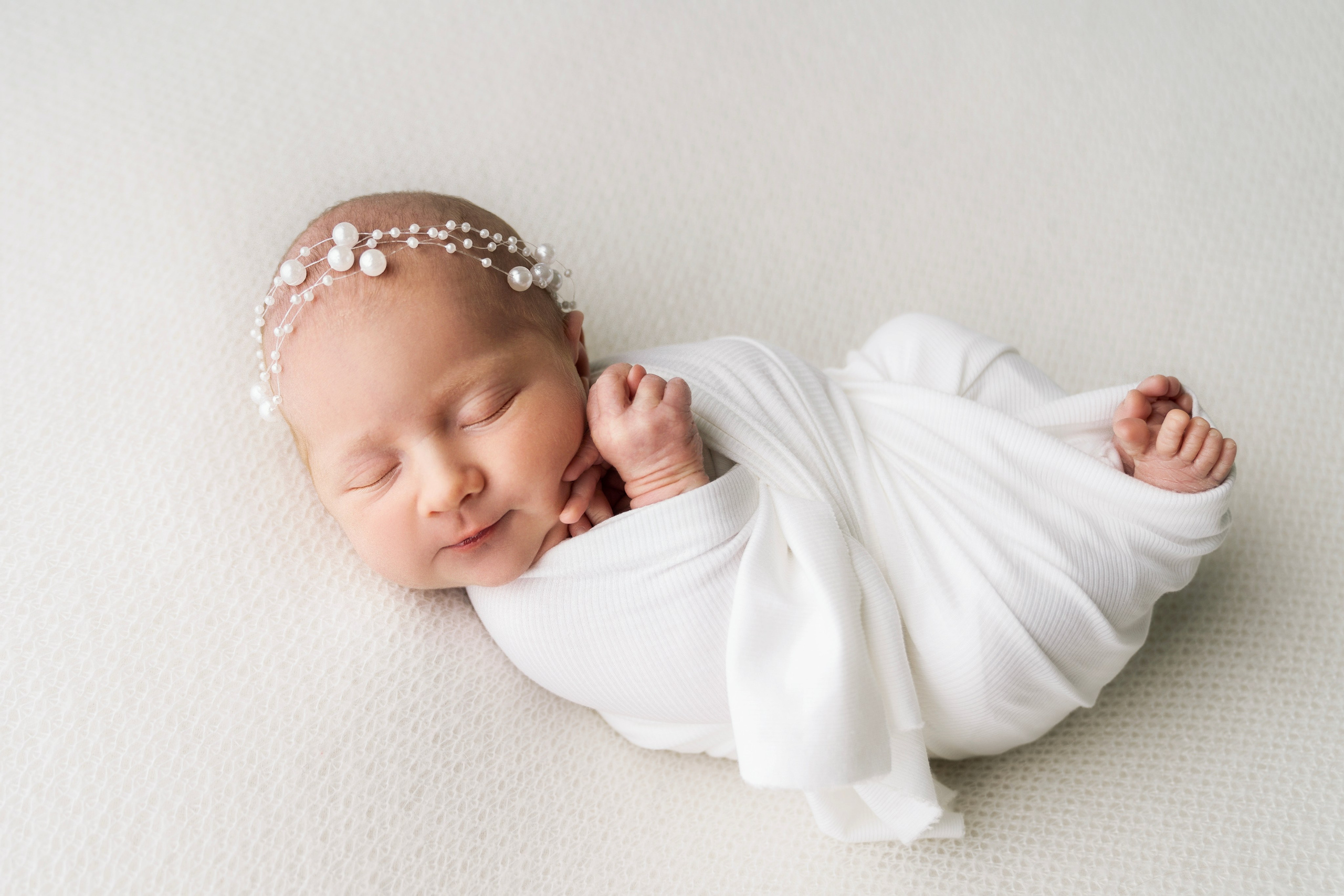 Фотосессия новорожденного (newborn). Фотограф новорожденных, детей до года и беременных в Симферополе