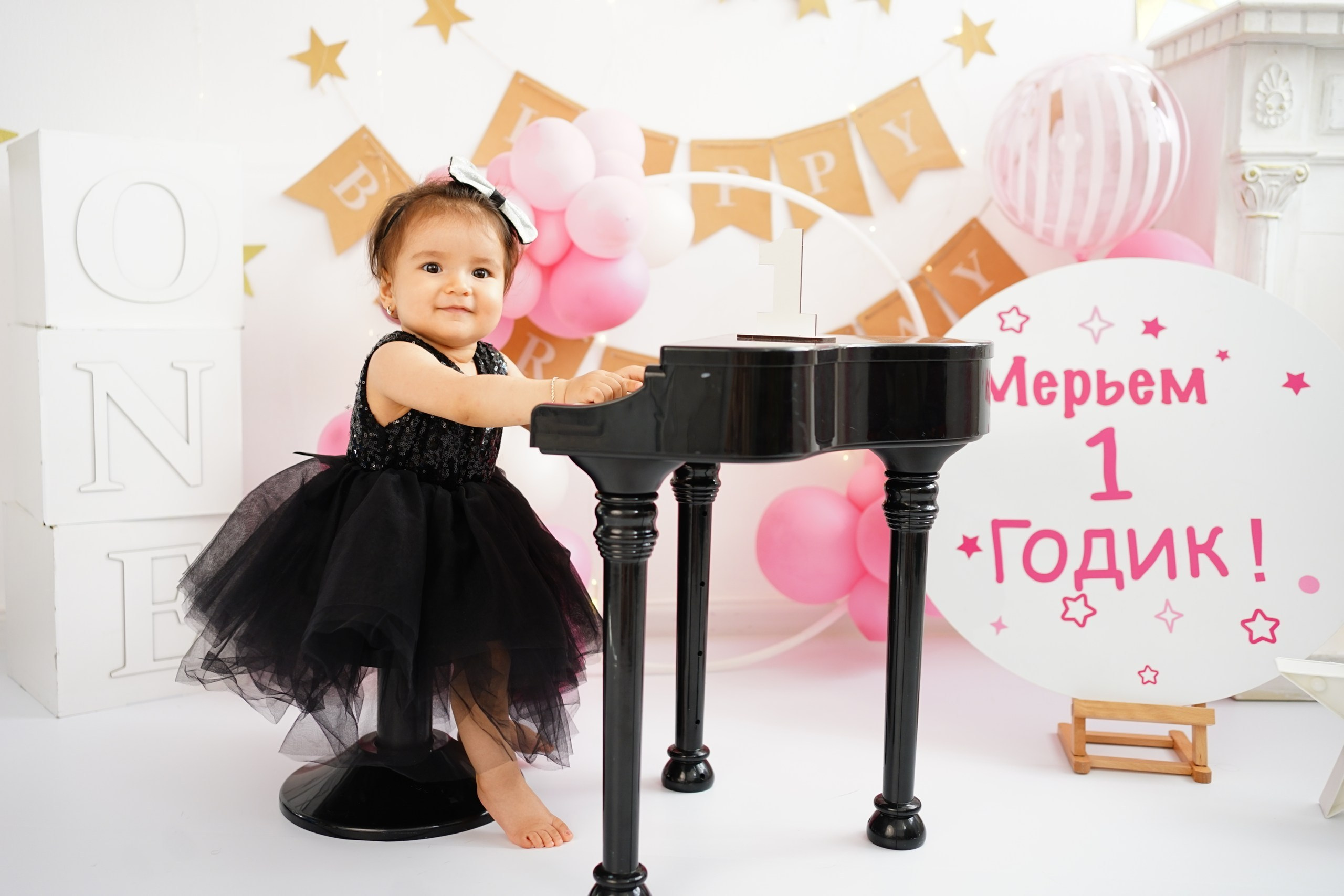 Фотоссесия на Годик для Девочки. Детская Фотостудия ГОДОВАСИКИ в Санкт-Петербурге фотосесия на годик