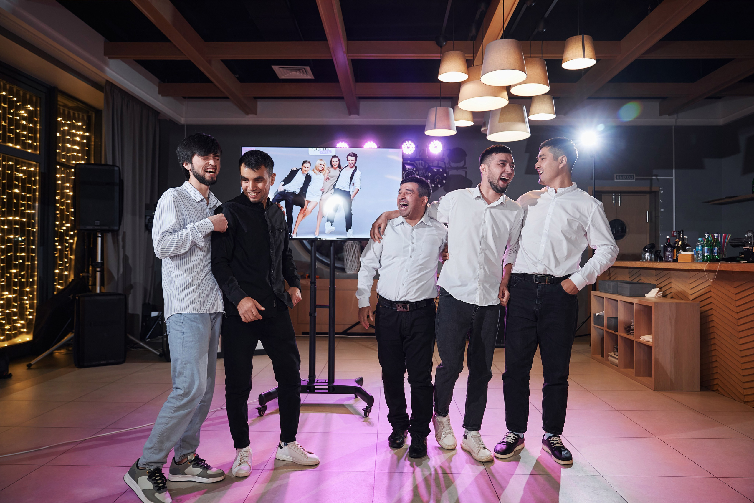 Новогодний корпоратив ДПС-Канцелярия в ресторане Медуза, Долгопрудный