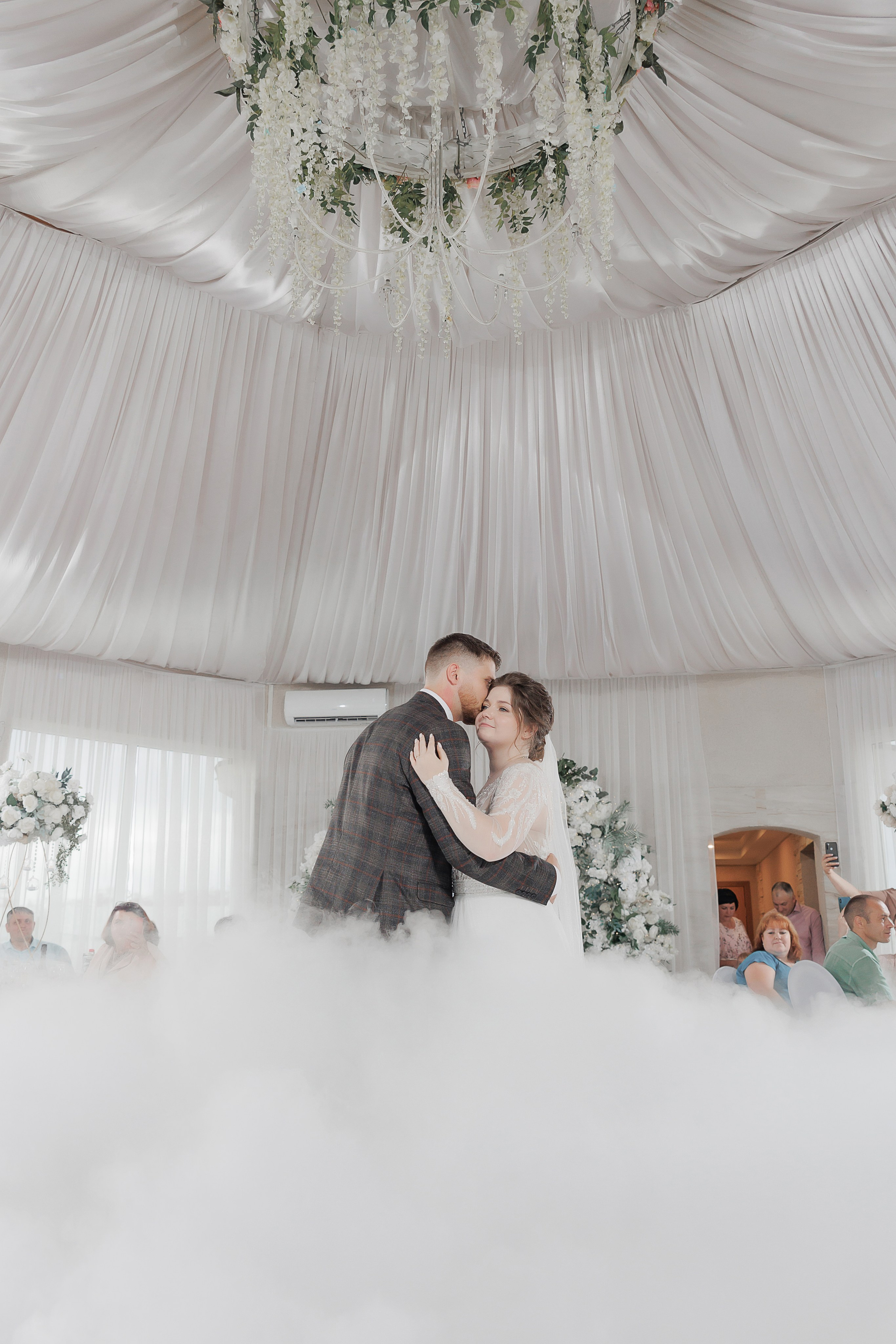 Фотограф на свадьбу в Твери и Тверской области. Свадебный и семейный фотограф в Твери и Тверской области