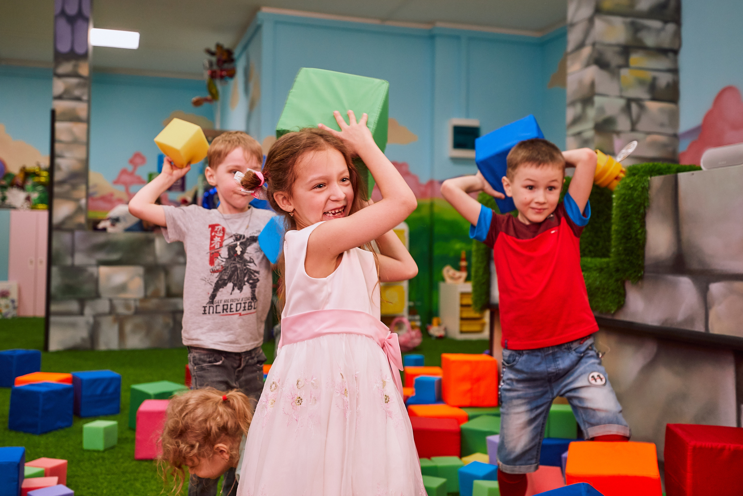 Шоу. Семейный Центр Развлечений в Щелково