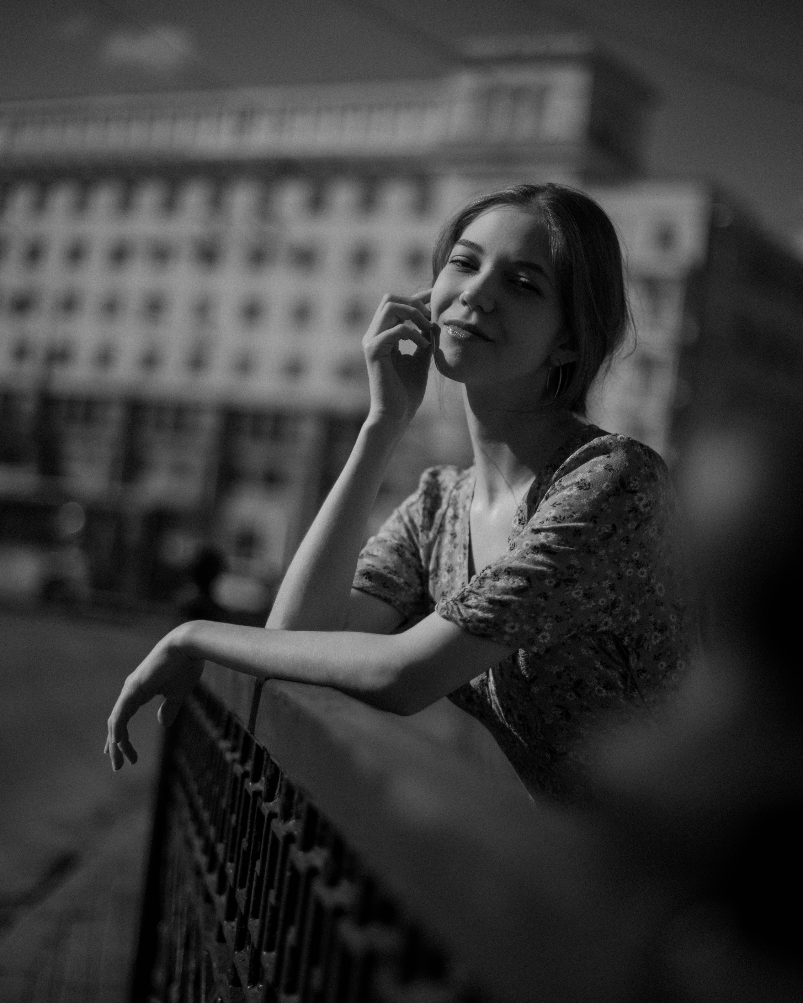 Ася. Женский фотограф. Создатель украшений ручной работы. Модель