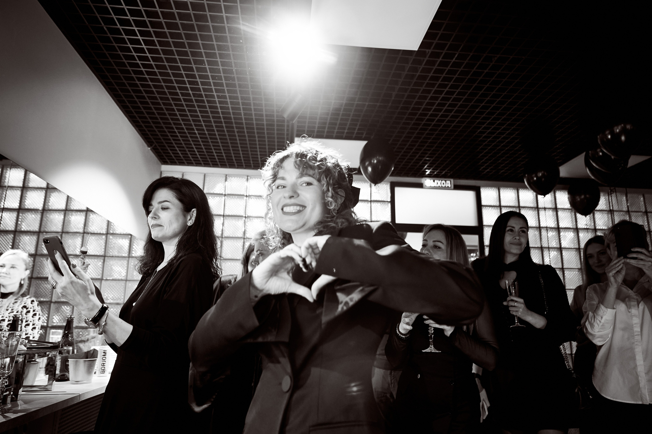 • салон ЛАК. 10 лет. Фоторепортаж мероприятия. Фотограф, индивидуальные женские, мужские фотосессии в Ростове-на-Дону