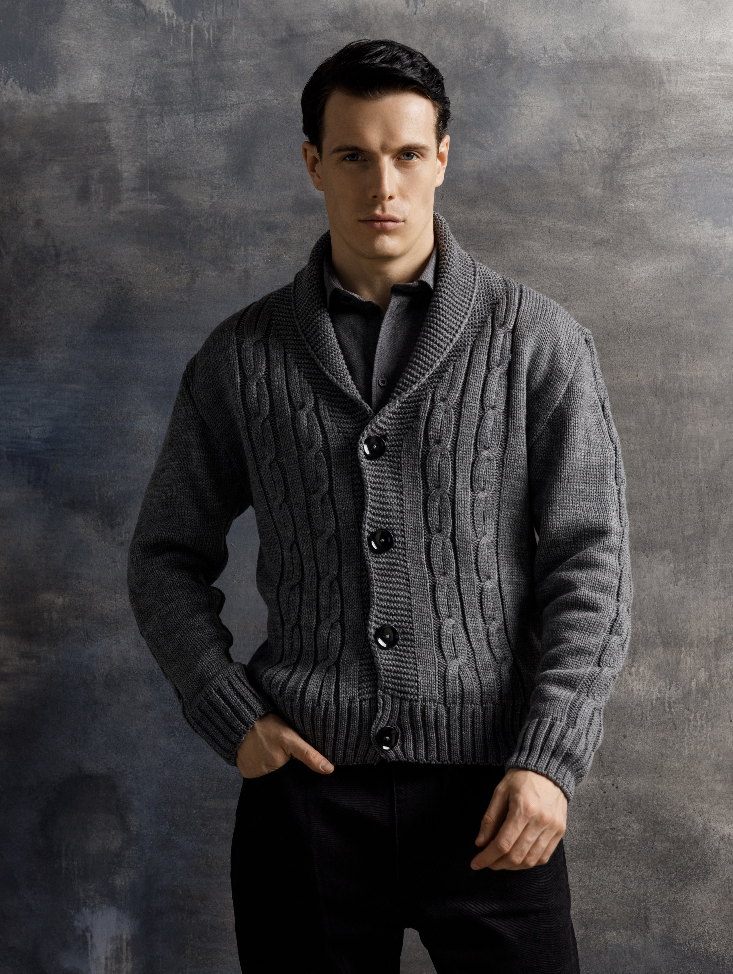 Фотограф для маркетплейсов в Москве Озерова Кристина