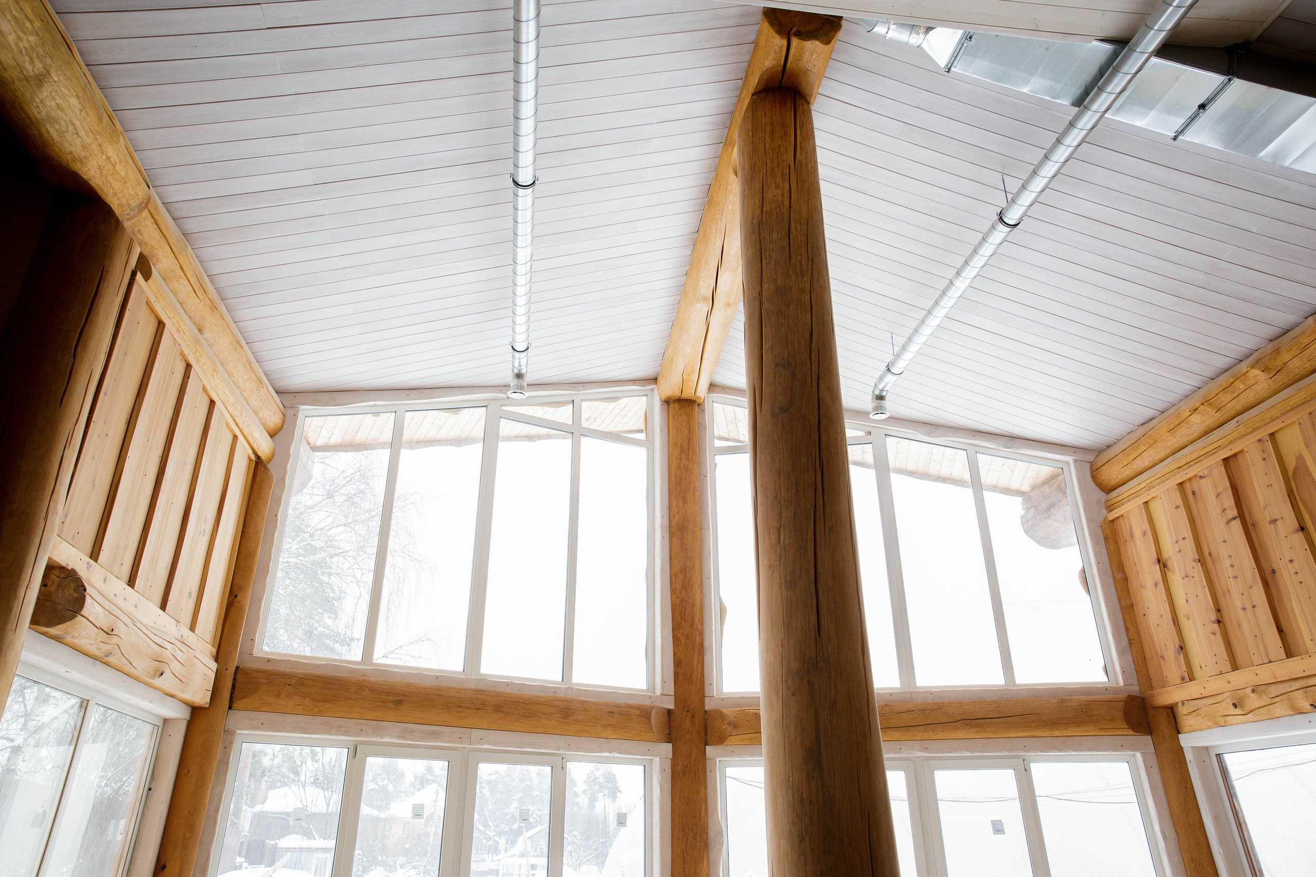 Строительство, отделка и реставрация деревянных домов в Москве и М.О