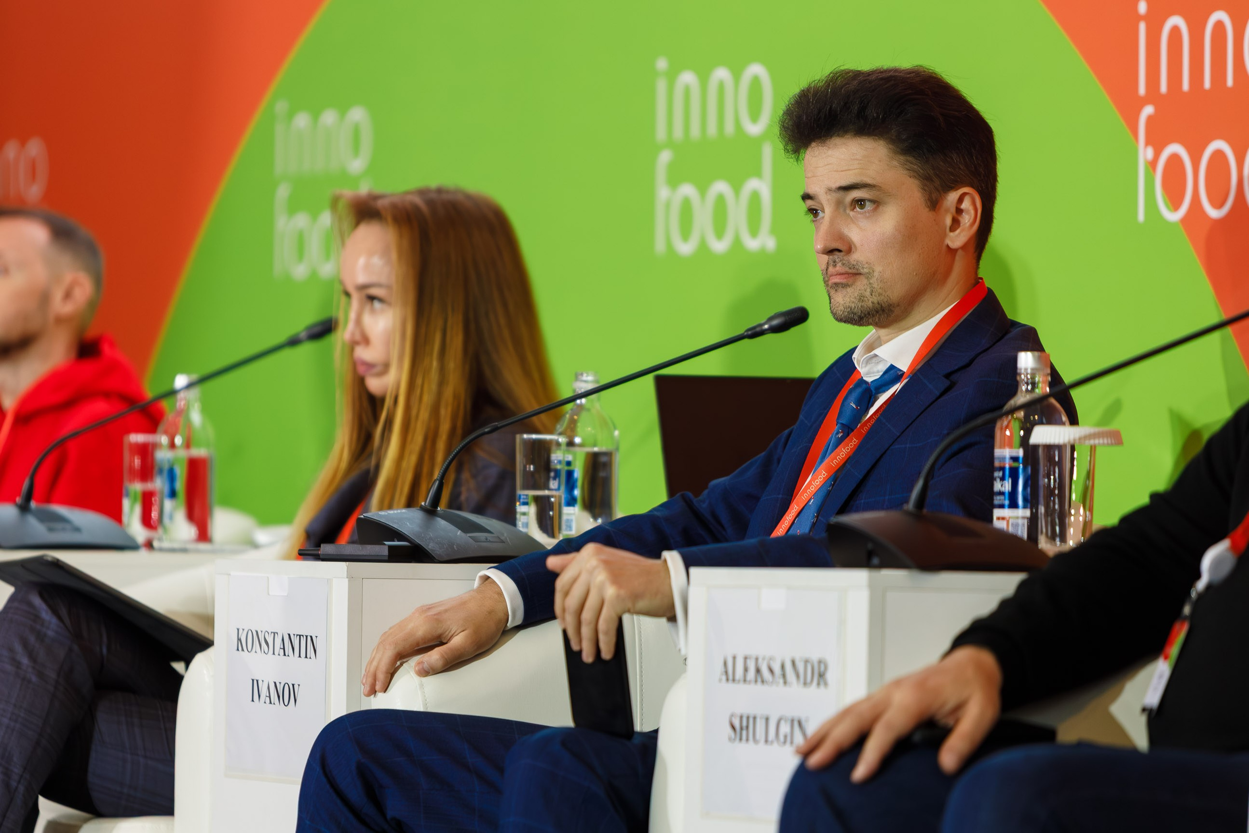 Репортажная фотосъемка конференций. Репортажный фотограф в Москве, Сочи и Санкт-Петербурге