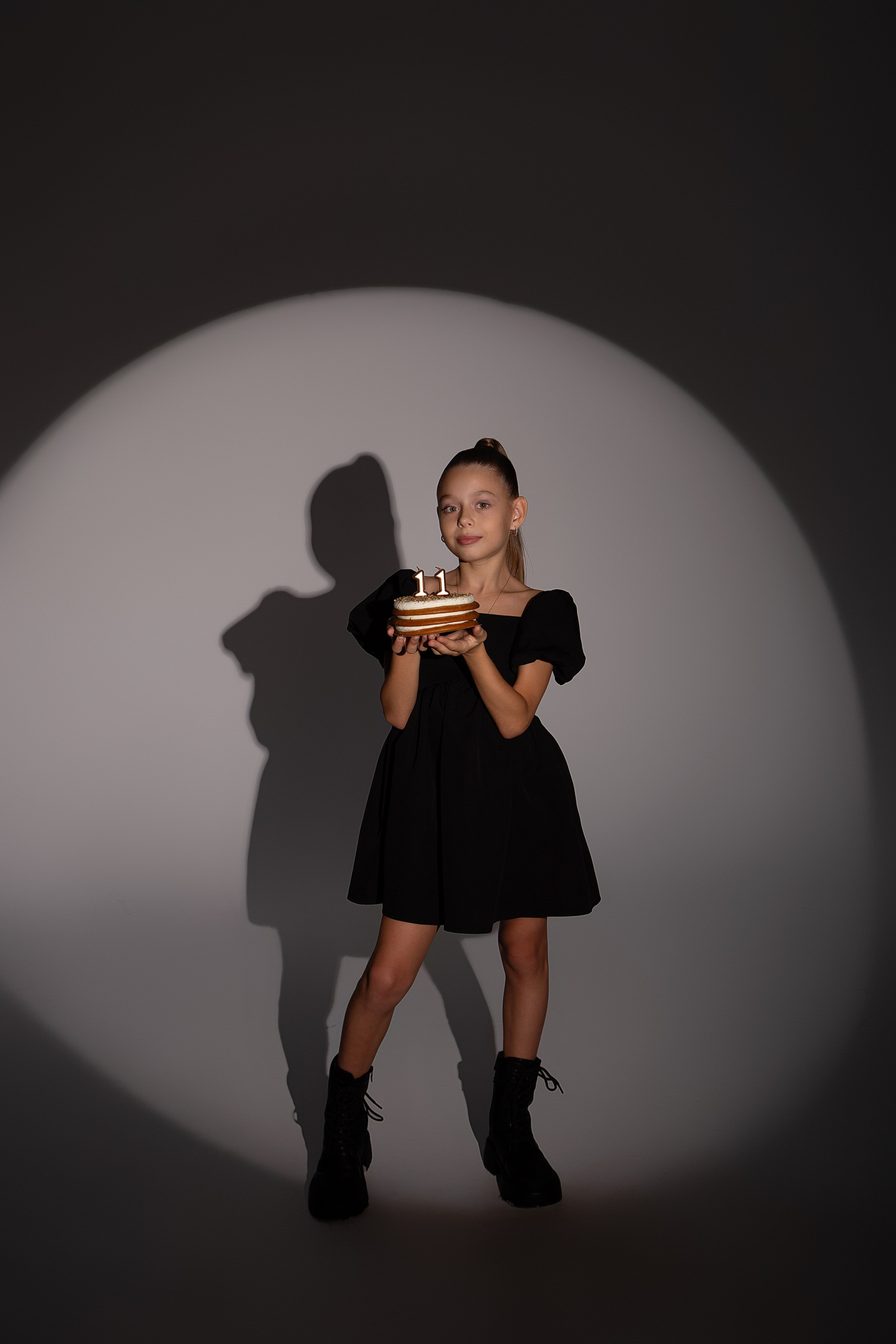 Полина, съемка ко дню рождения. Фотограф в стиле Vogue в Орле