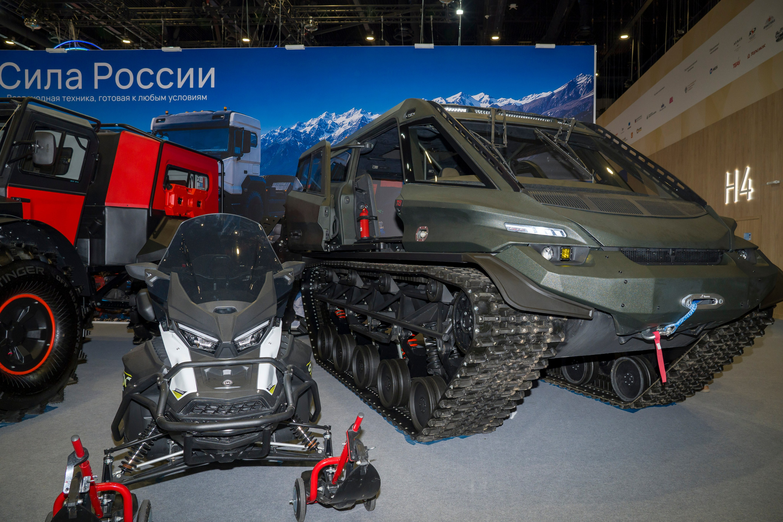 ПМЭФ 2026. Фотограф в Санкт-Петербурге. Репортажная и все съёмки для бизнеса