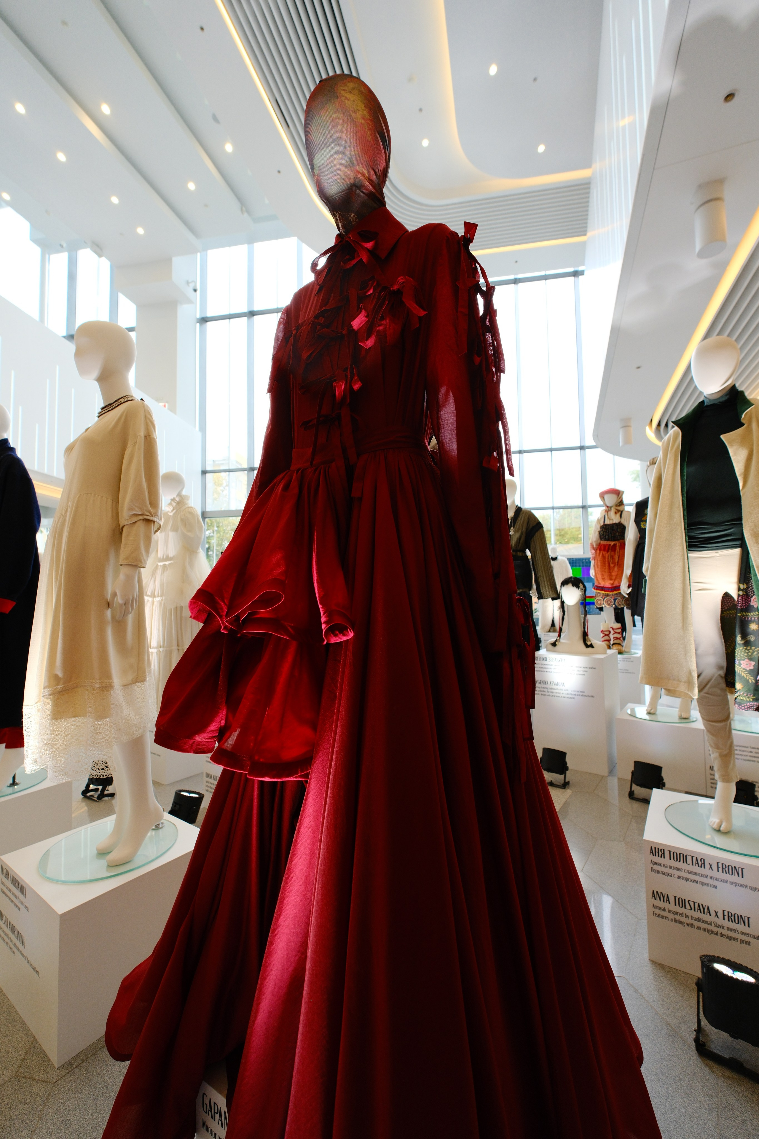 BRICS Summit x Moscow Fashion Week. Профессиональный фотограф в Москве Павел Жданов