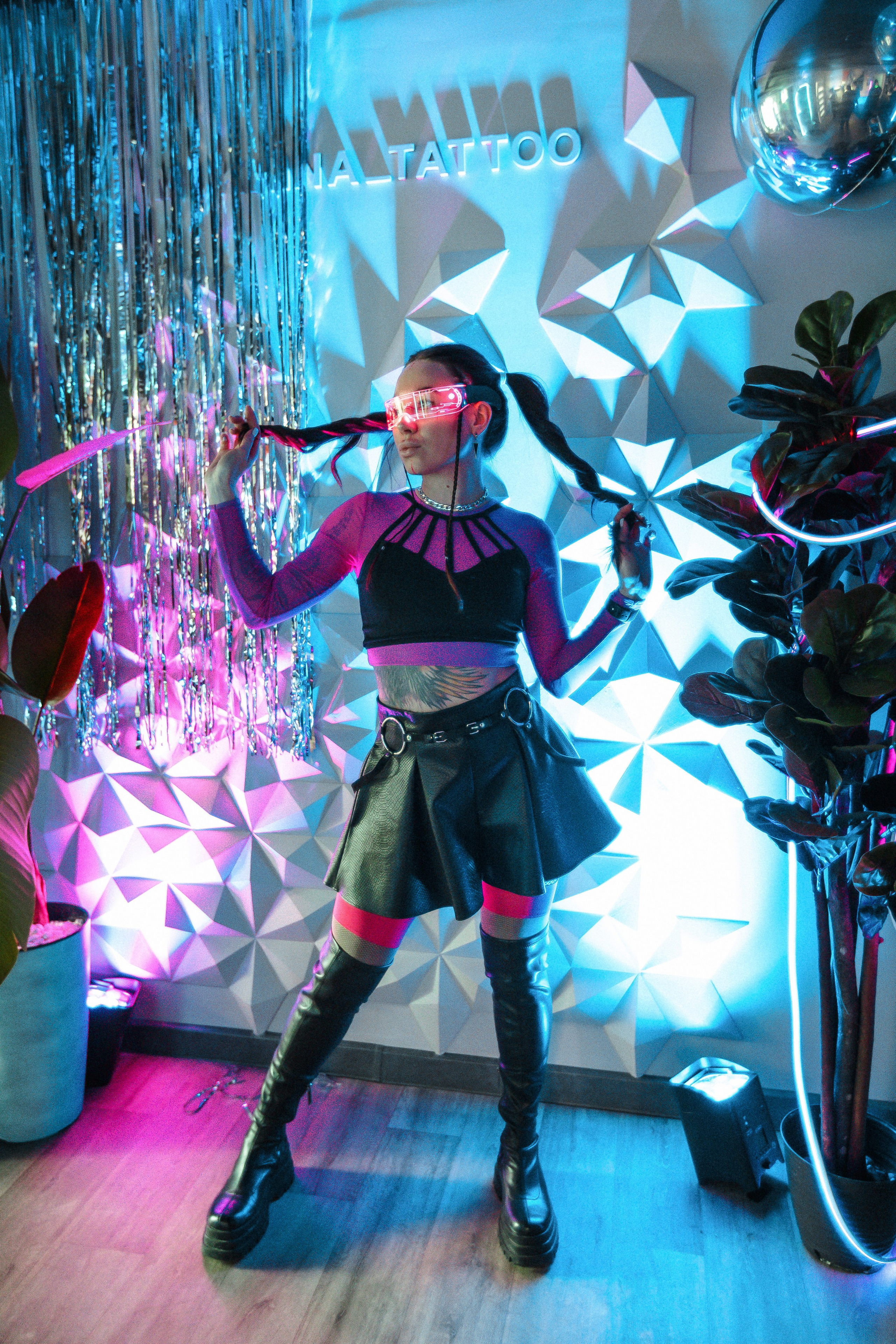 Walk-In Day в стиле киберпанк в тату-студии MUKHINA TATTOO. СВОИ. ФОТООТЧЕТЫ-СОБЫТИЯ-МЕСТА