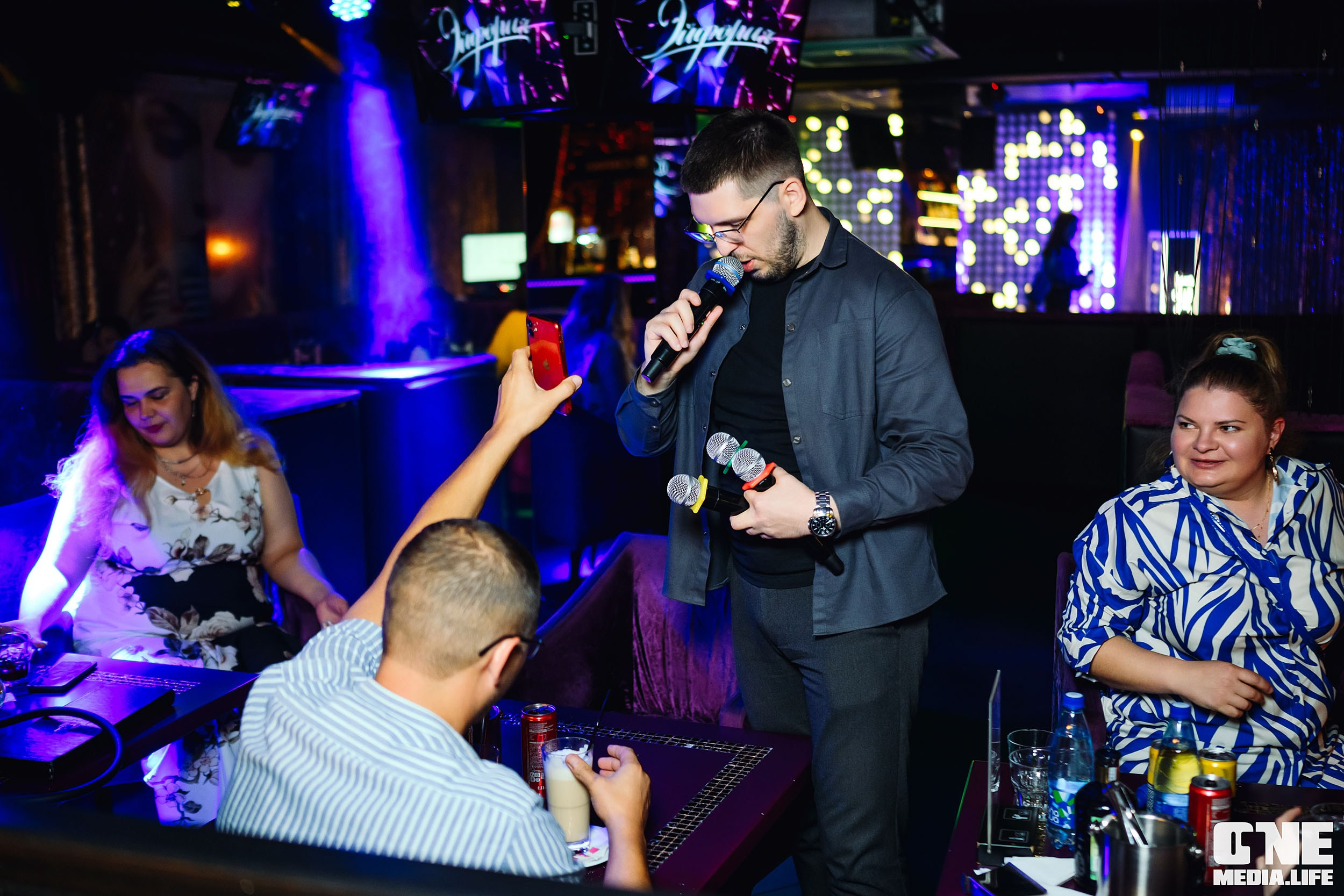 Фоторепортаж из караоке-клуба Эйфория. One Media Life: фоторепортажи, фотоотчеты с мероприятий и заведений