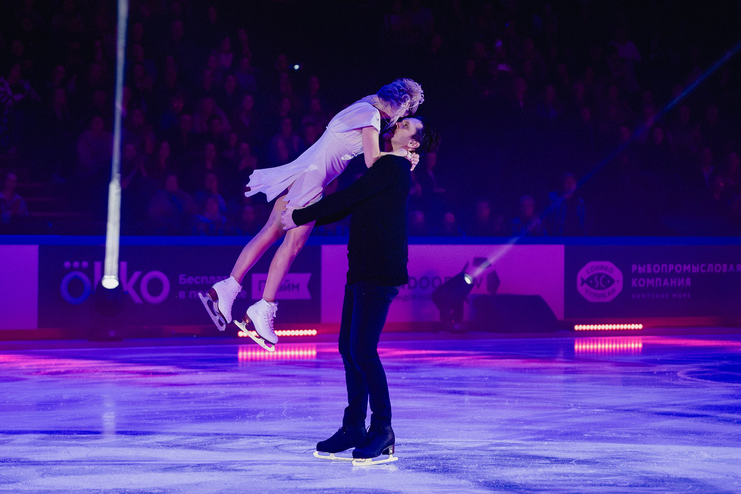 Шоу Этери Тутберидзе в Новосибирске. Воробьева Ксения — Спортивный и танцевальный фотограф Новосибирск