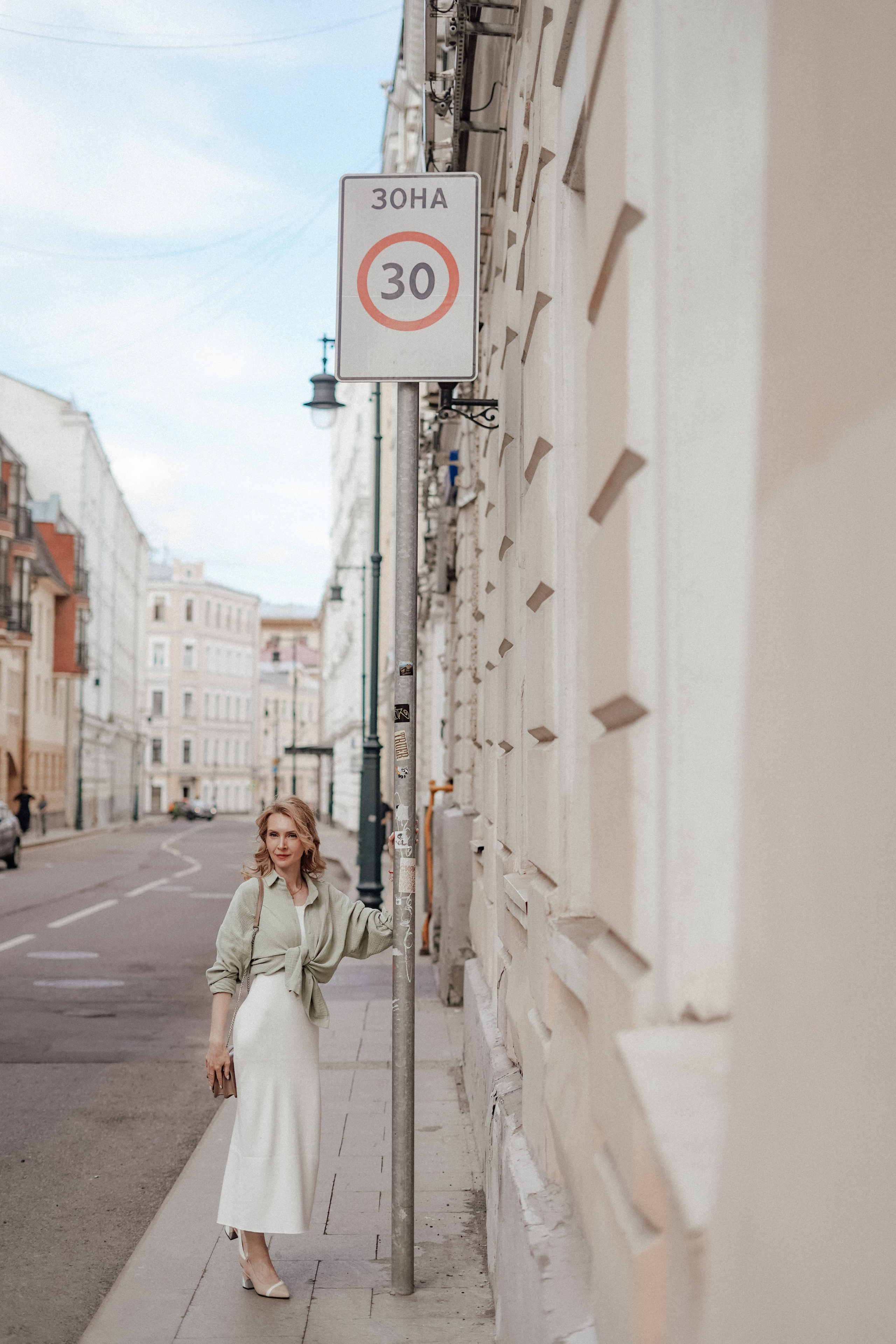 Арина на Чистых Прудах. Фотограф в Сочи и Абхазии | Фототуры | September Air