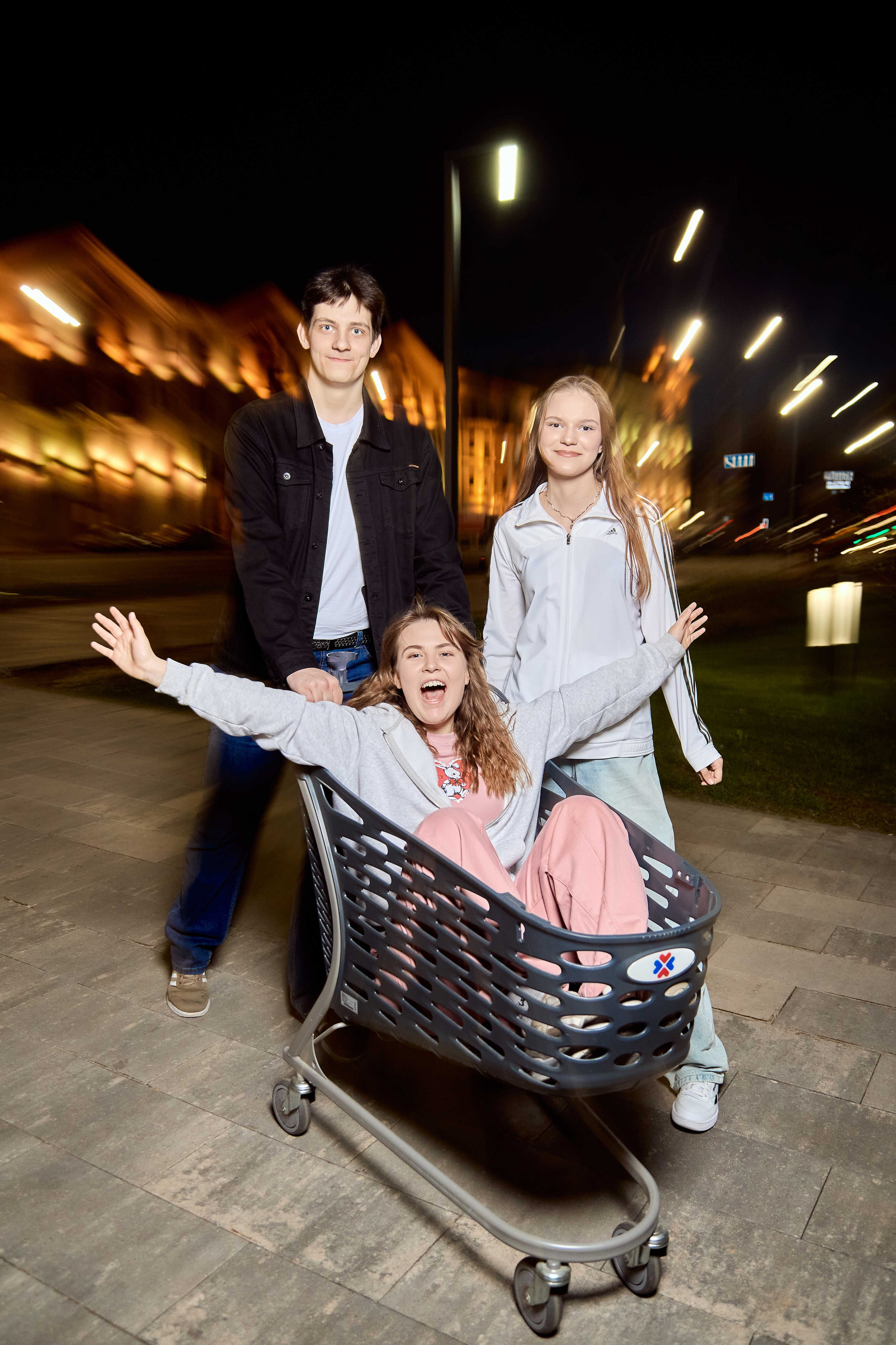 «Огни большого города». Школьный фотограф Дмитрий Дудик