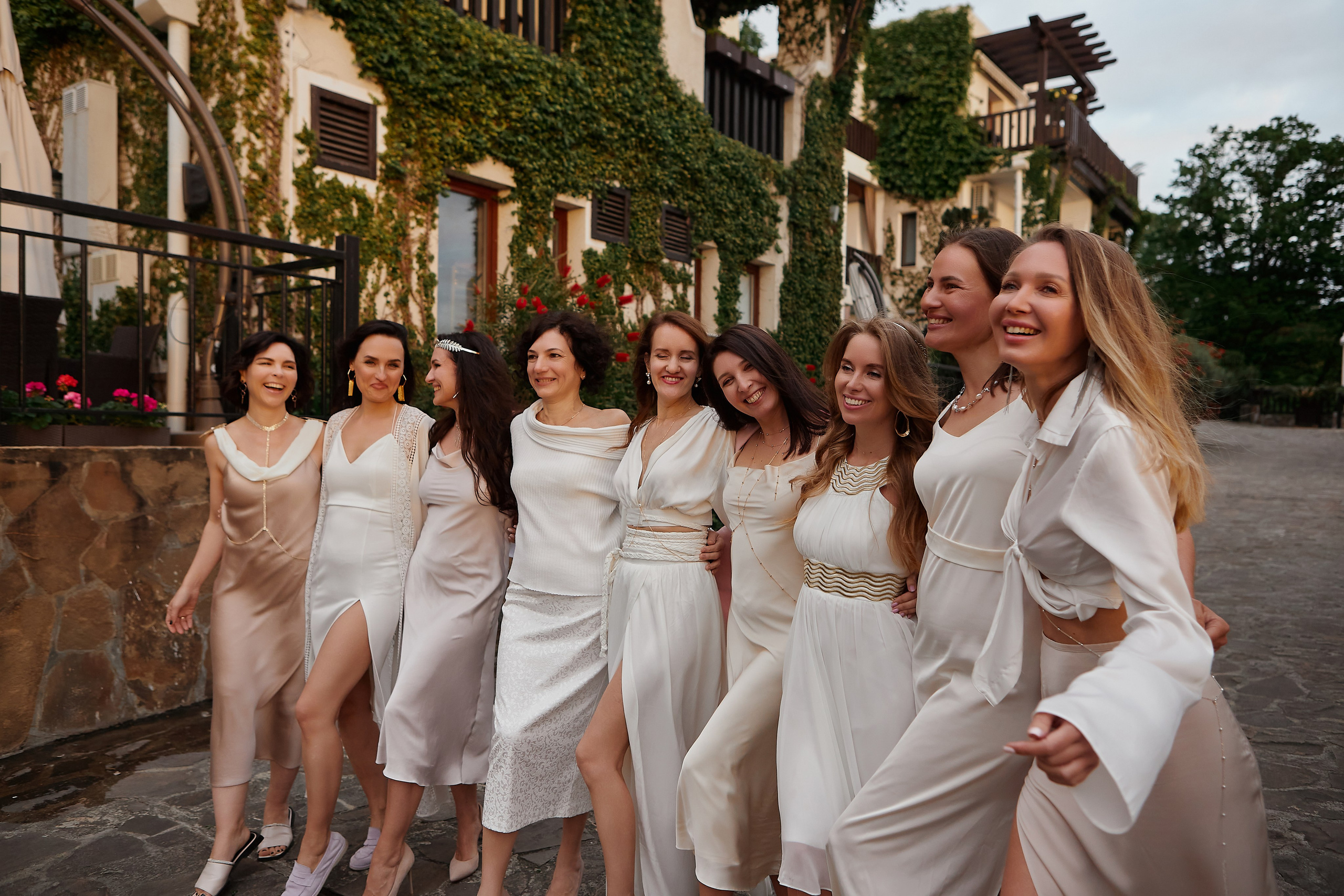 Девичник Santorini. Свадебный и семейный фотограф в Сочи-Красной поляне Ларионова Анна