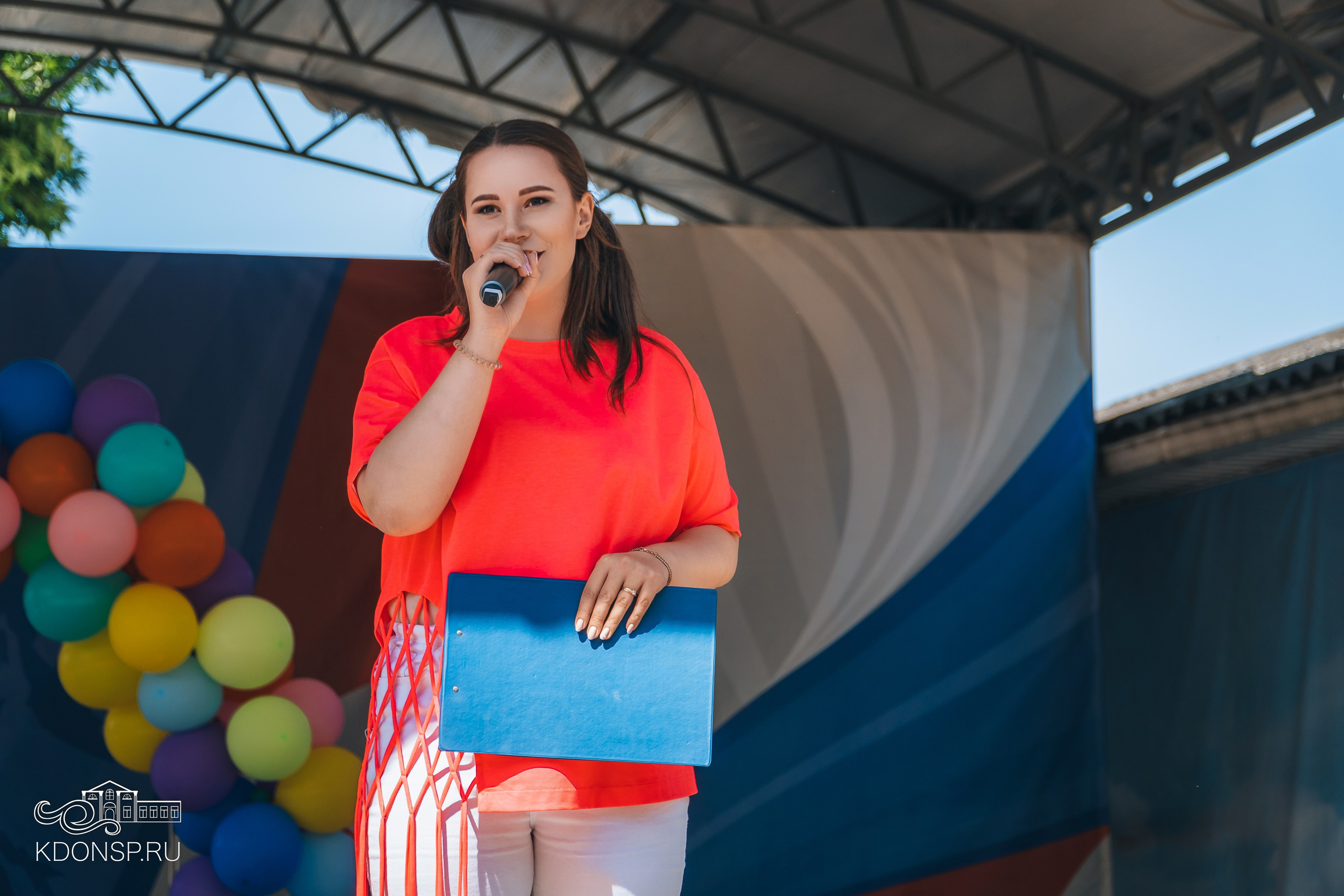 Должны смеяться дети. Новотитаровский Дом культуры