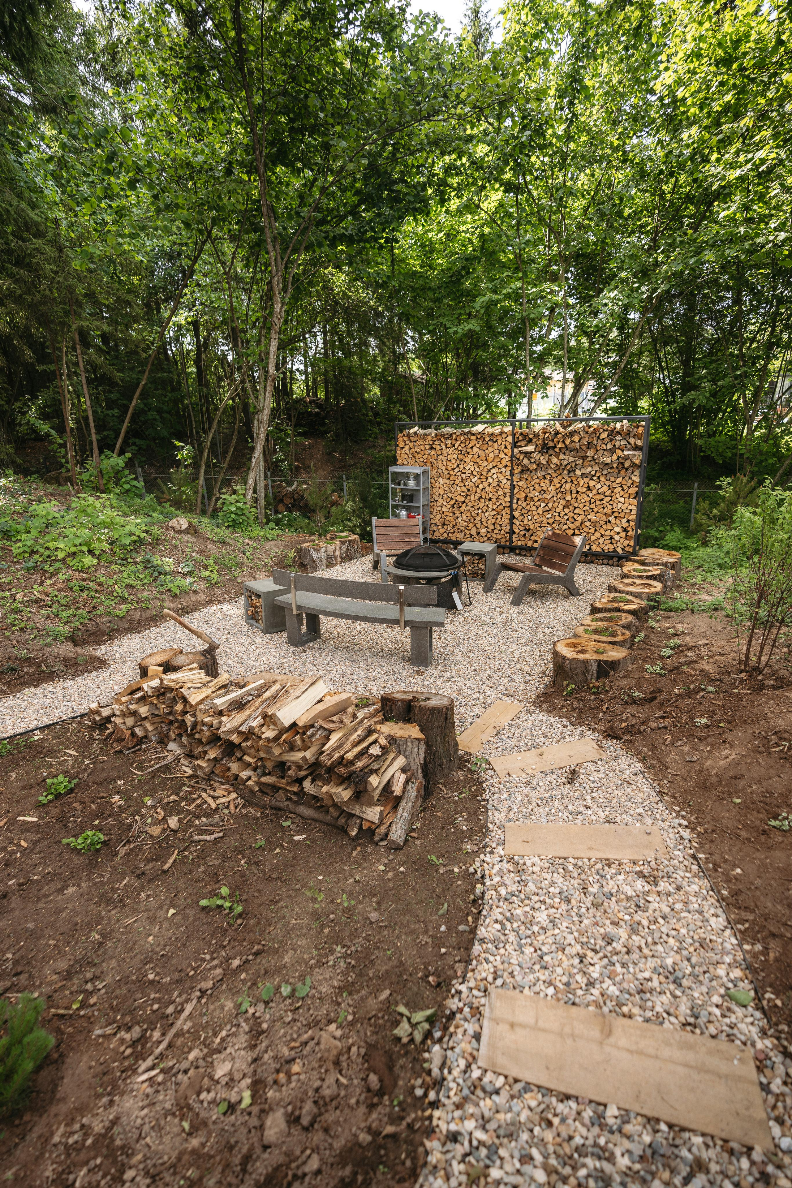 Дом под деревом под Истрой