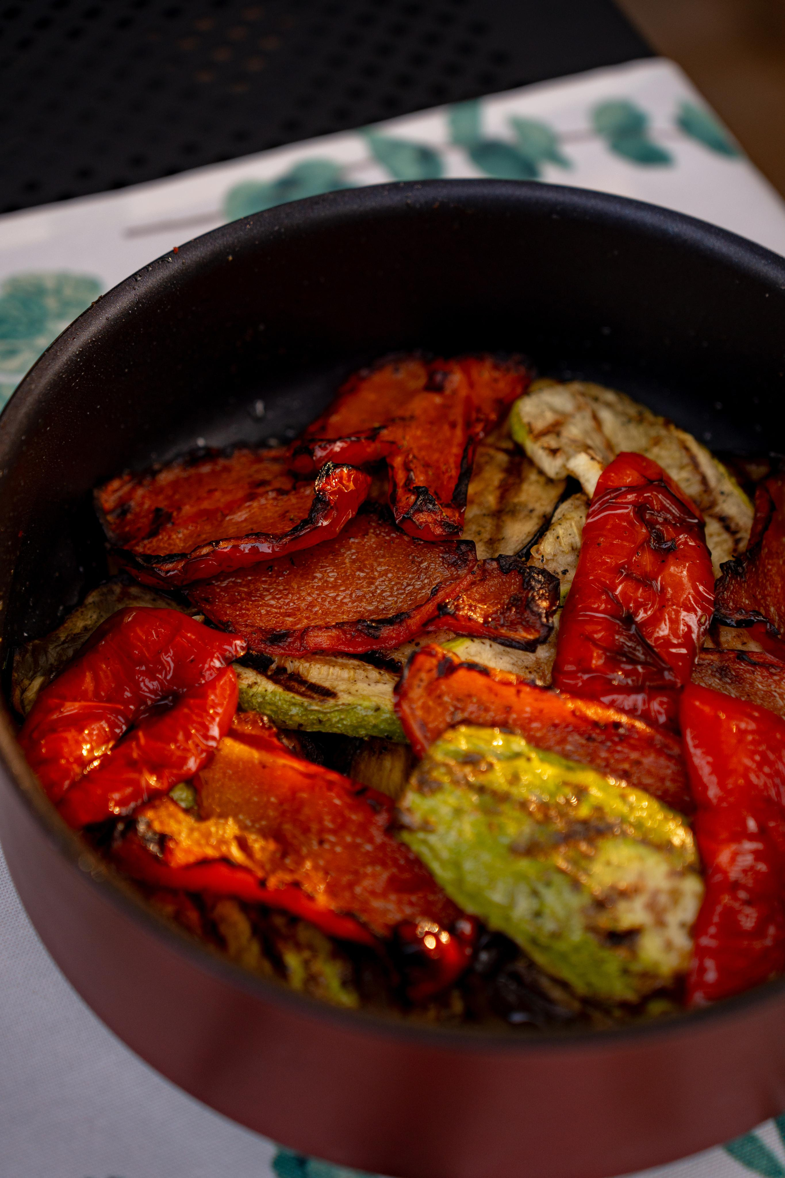 Дом под деревом под Истрой