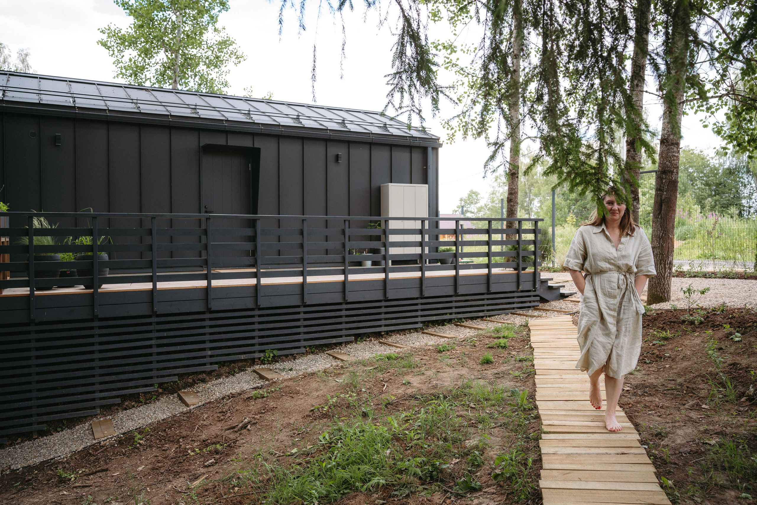 Дом под деревом под Истрой