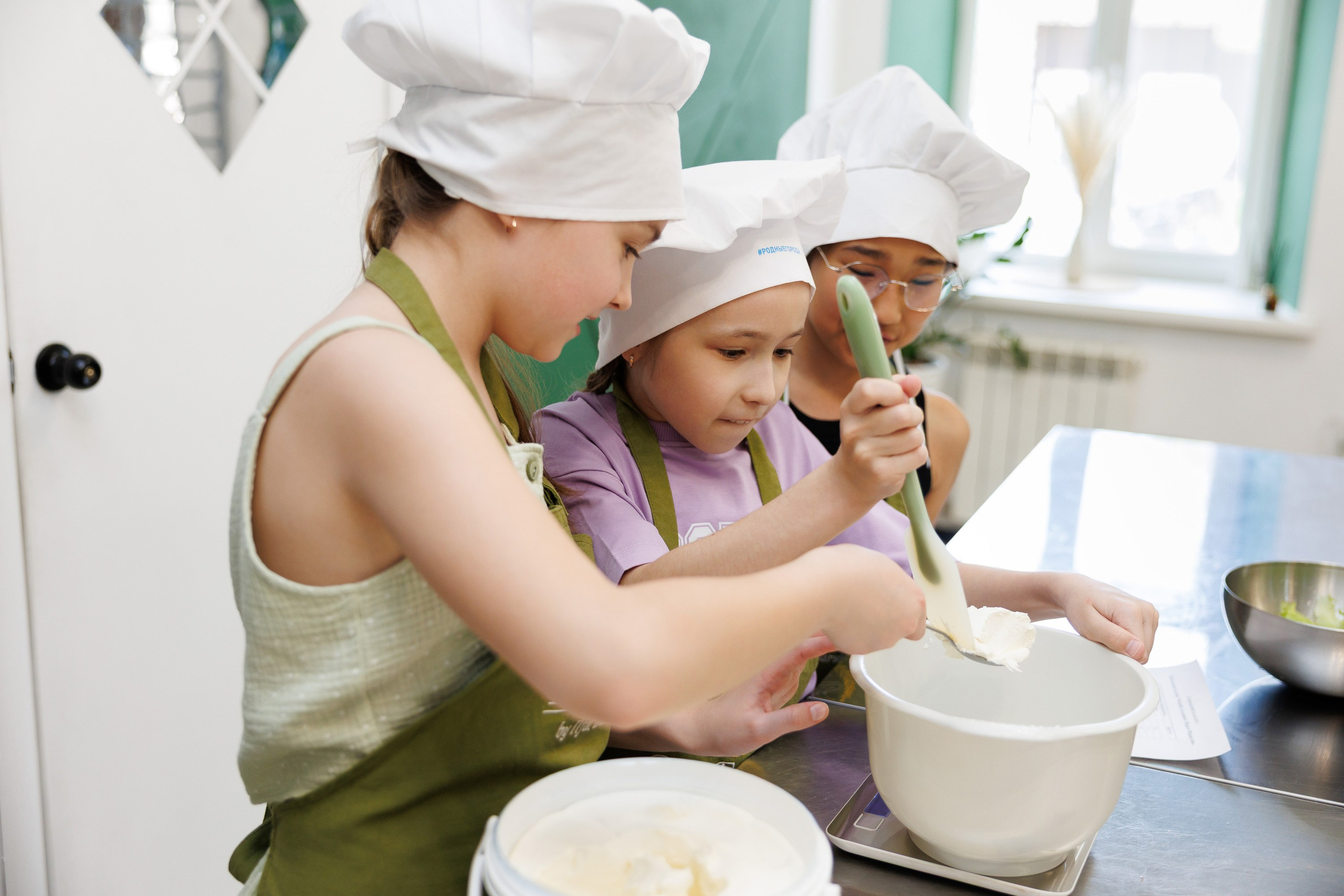 10-летие Арины — детский день рождения в формате кулинарного мастер-класса