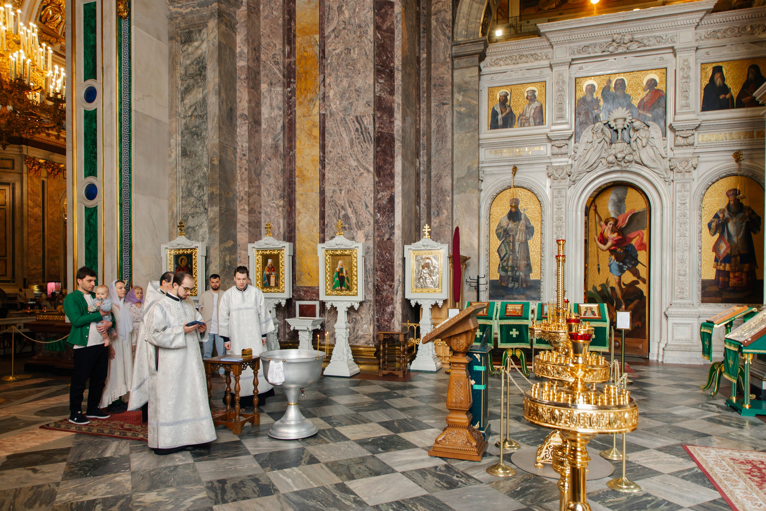 фотограф на крещение санкт петербург, справка о беседе перед крещением, сколько стоит крещение спб, лучшие храмы для крещения, крещение ребенка в спб цены, пушкин церковь узнать про крестины что нужно, что нельзя делать перед крещением, лучшие храмы для крещения, санкт петербург фотограф, крестить без крестных, всего один крестный, имя для крещения малыша