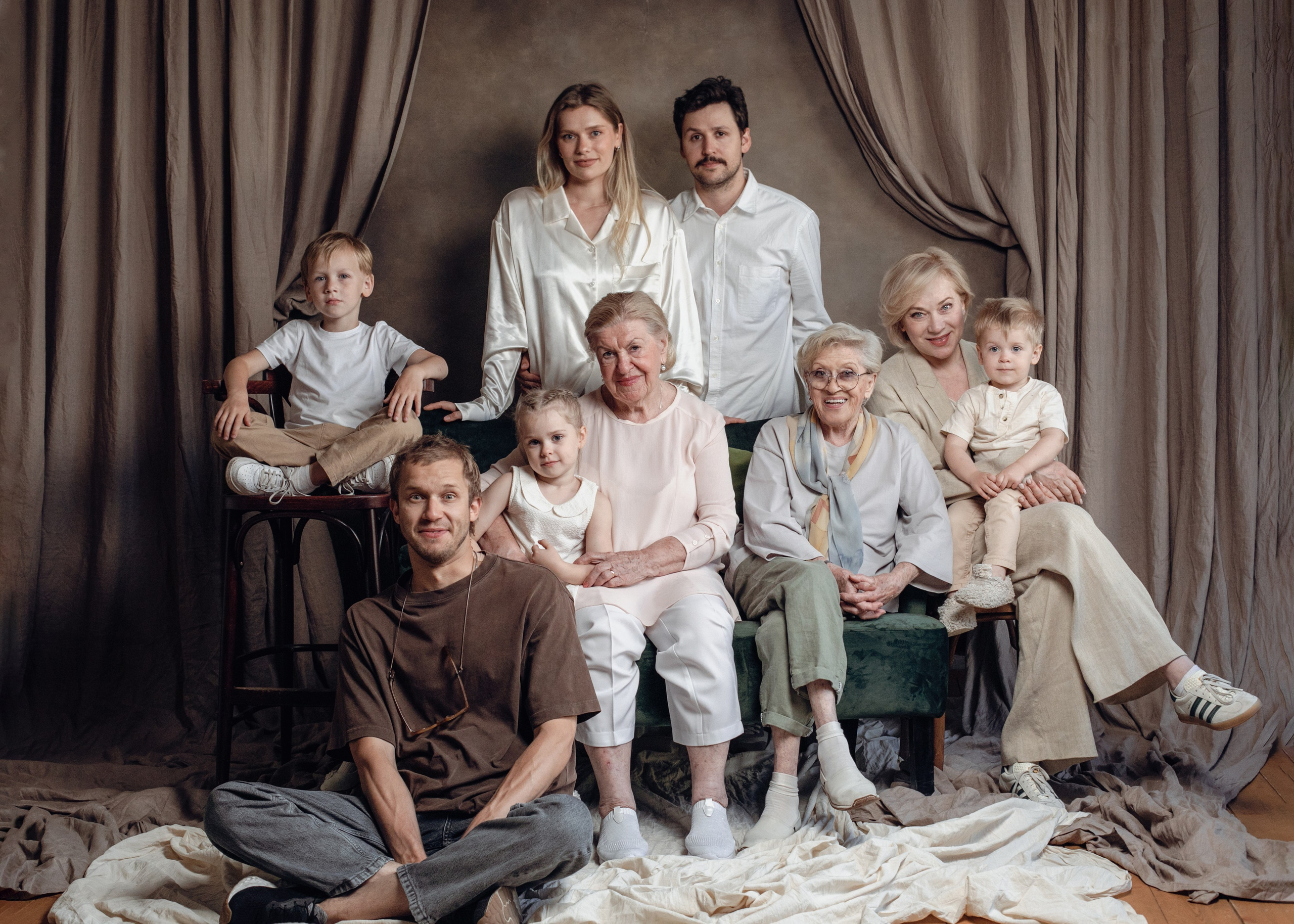 Фотограф Мария Шарко. Портрет большой семьи Алисы Фрейндлих