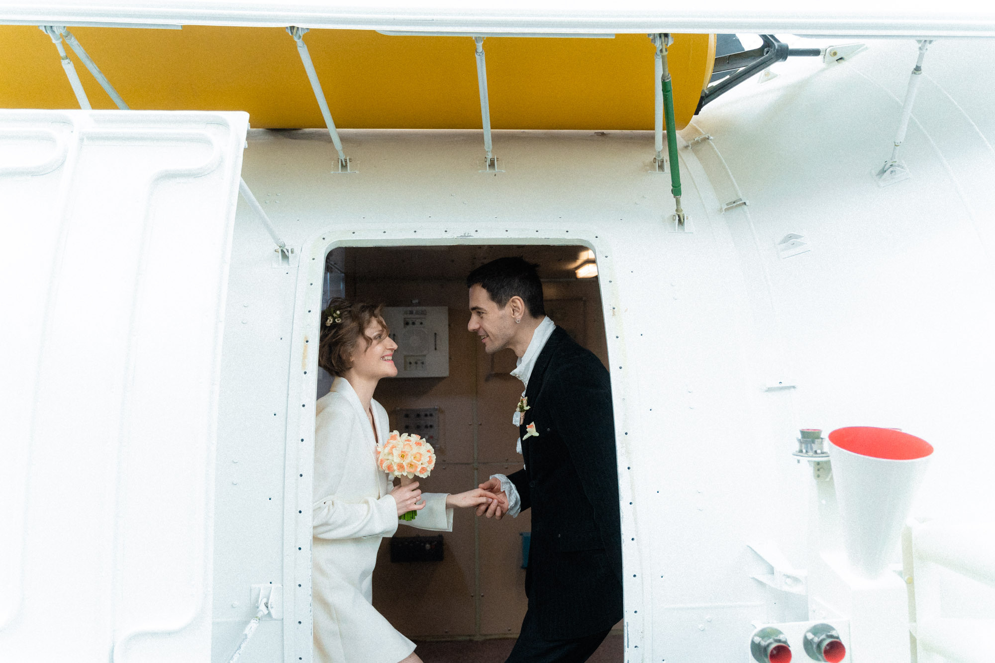 Двое в «Космосе». Фотограф в Москве Женя Потах