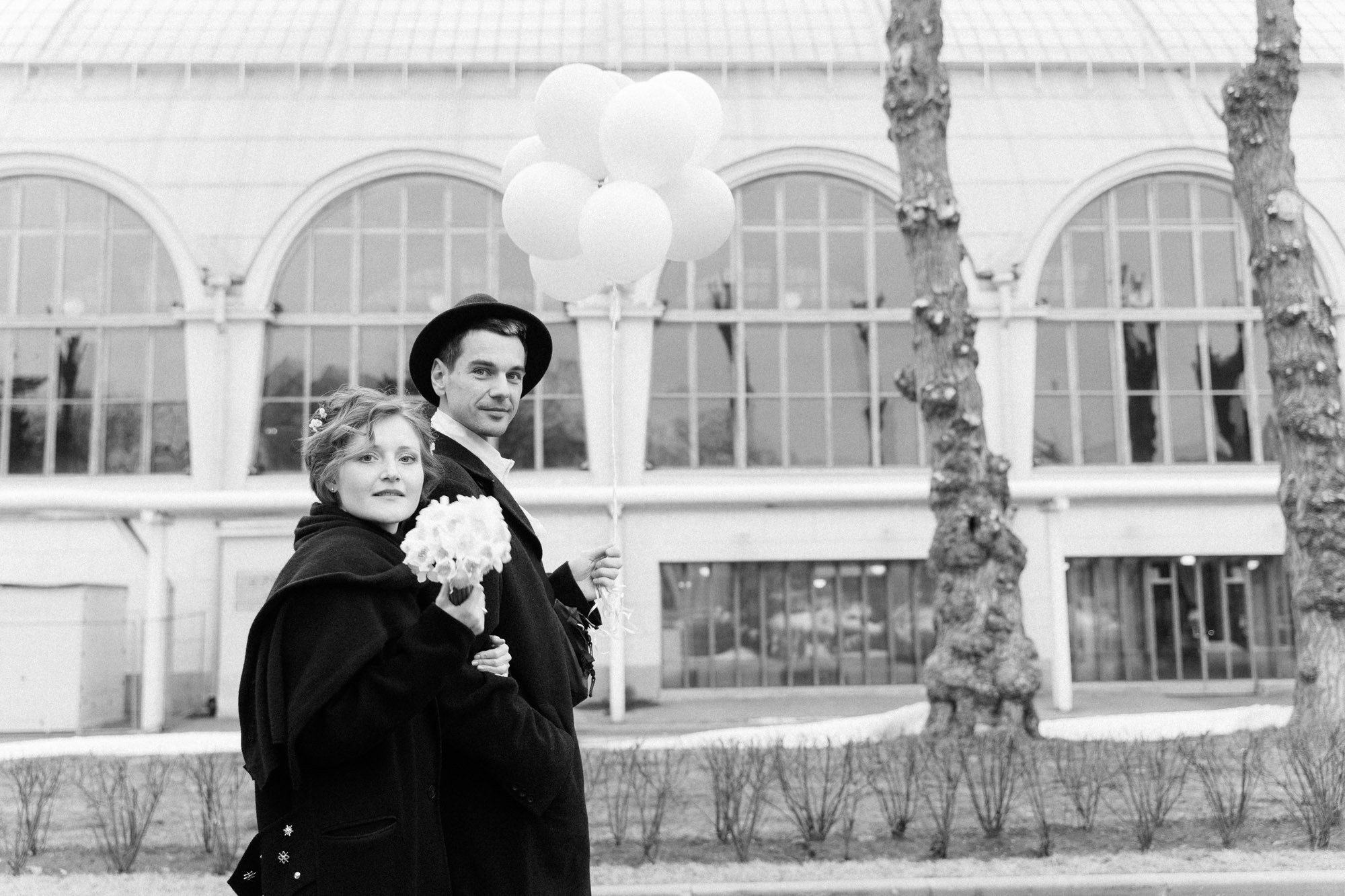 Двое в «Космосе». Фотограф в Москве Женя Потах