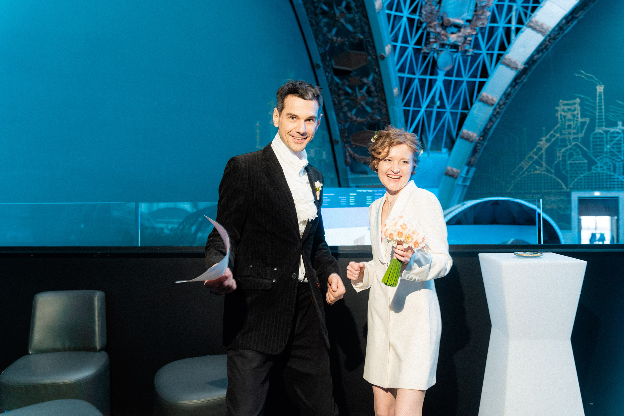 Двое в «Космосе». Фотограф в Москве Женя Потах