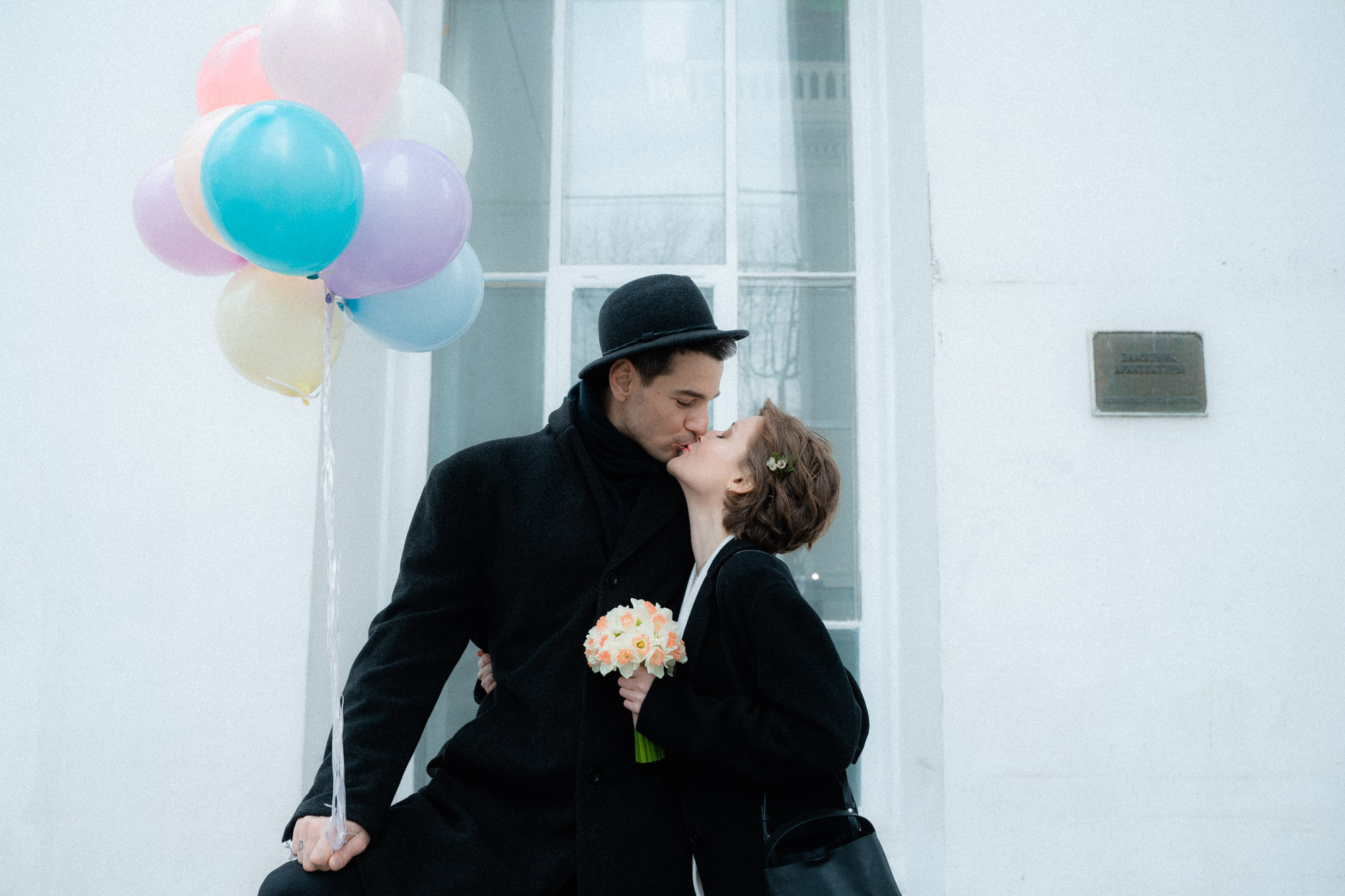 Двое в «Космосе». Фотограф в Москве Женя Потах