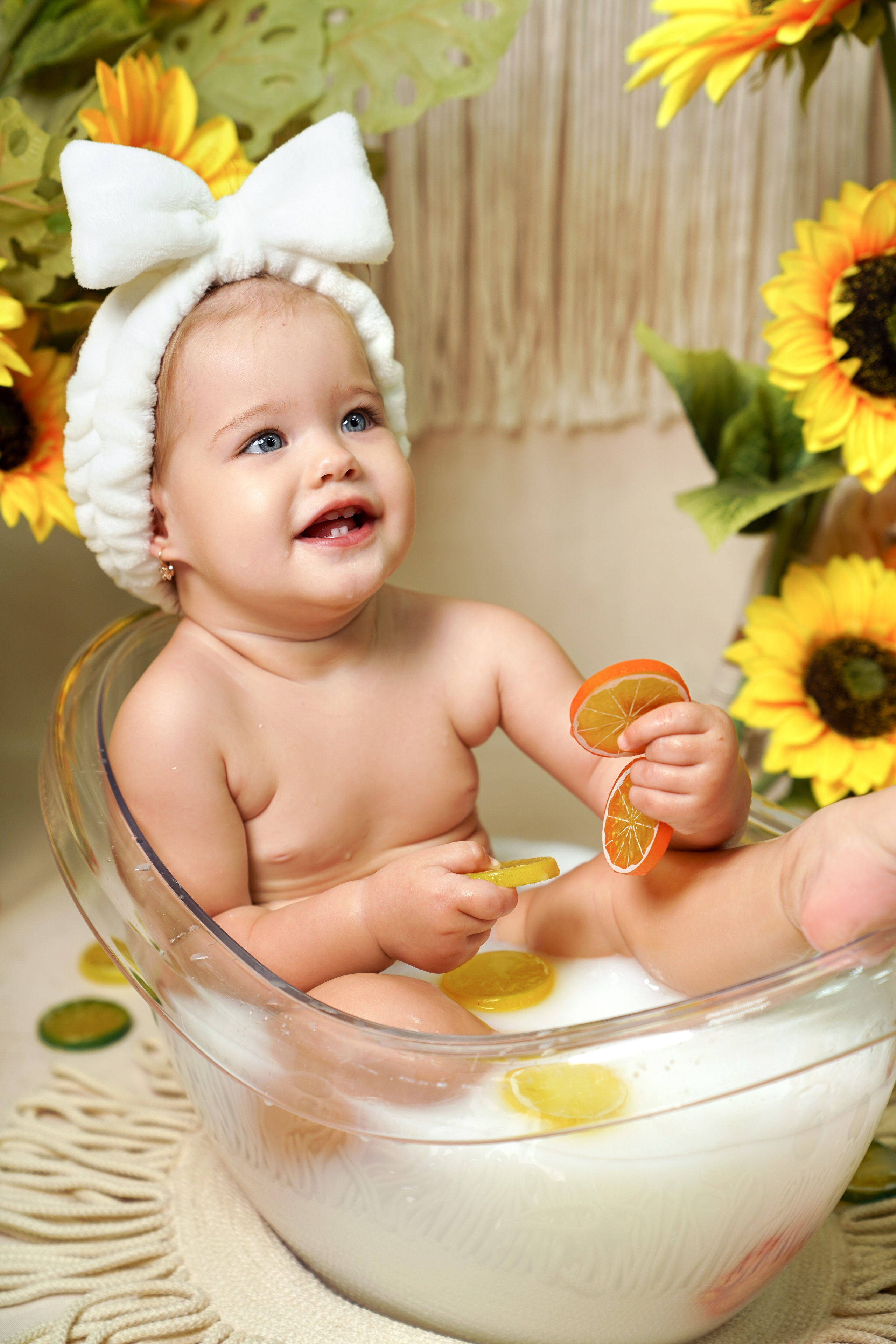 Фотосессия ГОДОВАСИЕ. Фотограф новорожденных, детей до года и беременных в Симферополе