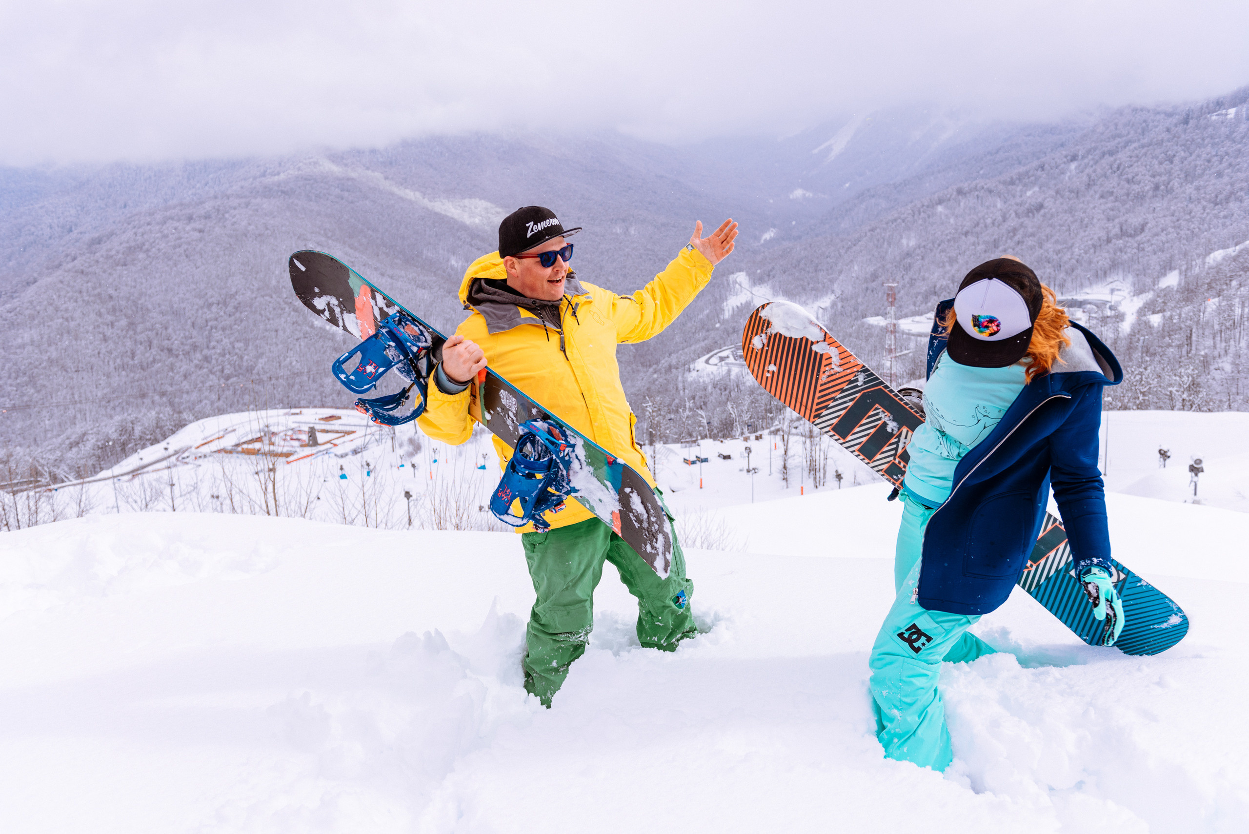 Love, recreation and snowboarding. Fedor Lemeshko — Destination Wedding and Family Lifestyle photographer
