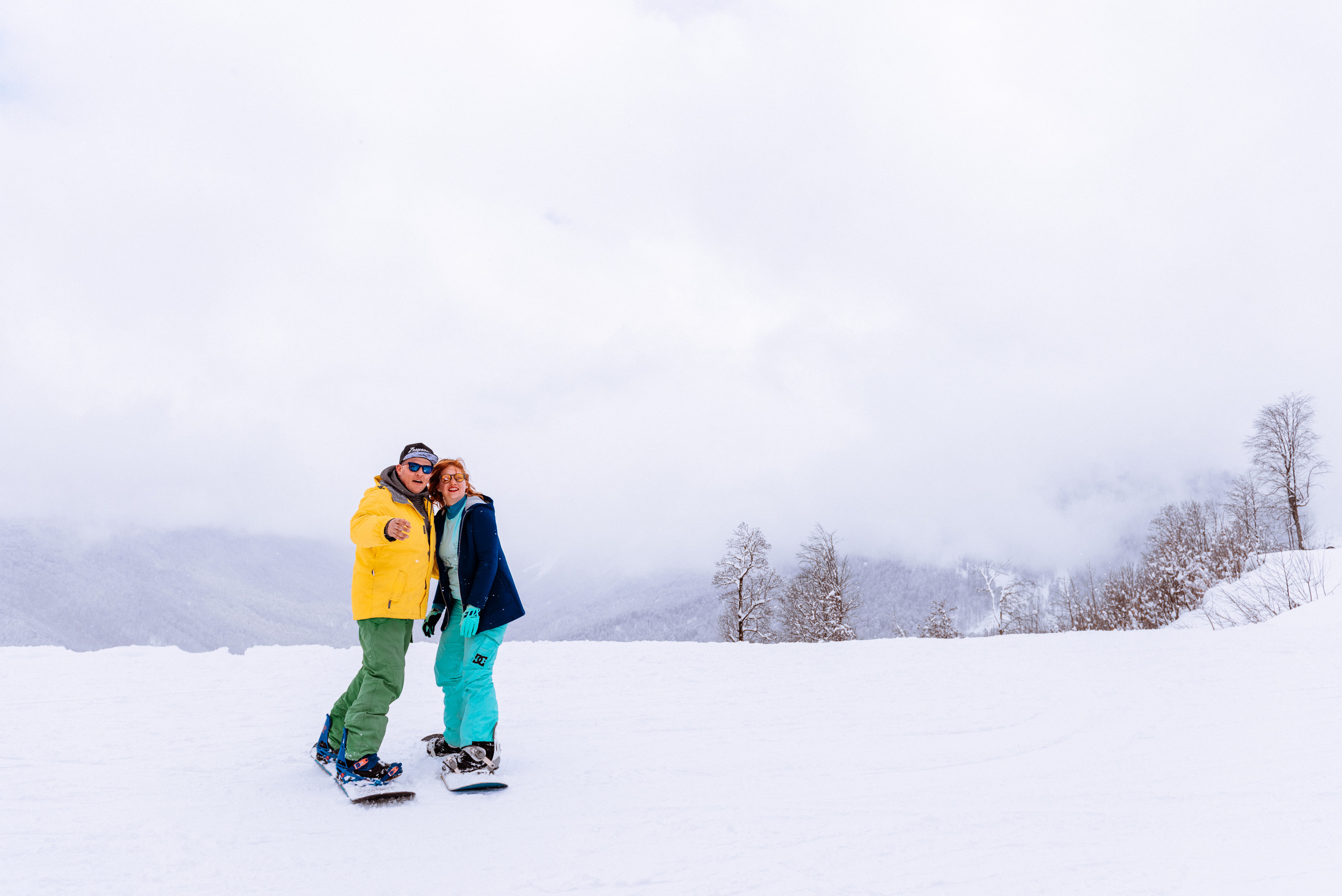 Love, recreation and snowboarding. Fedor Lemeshko — Destination Wedding and Family Lifestyle photographer