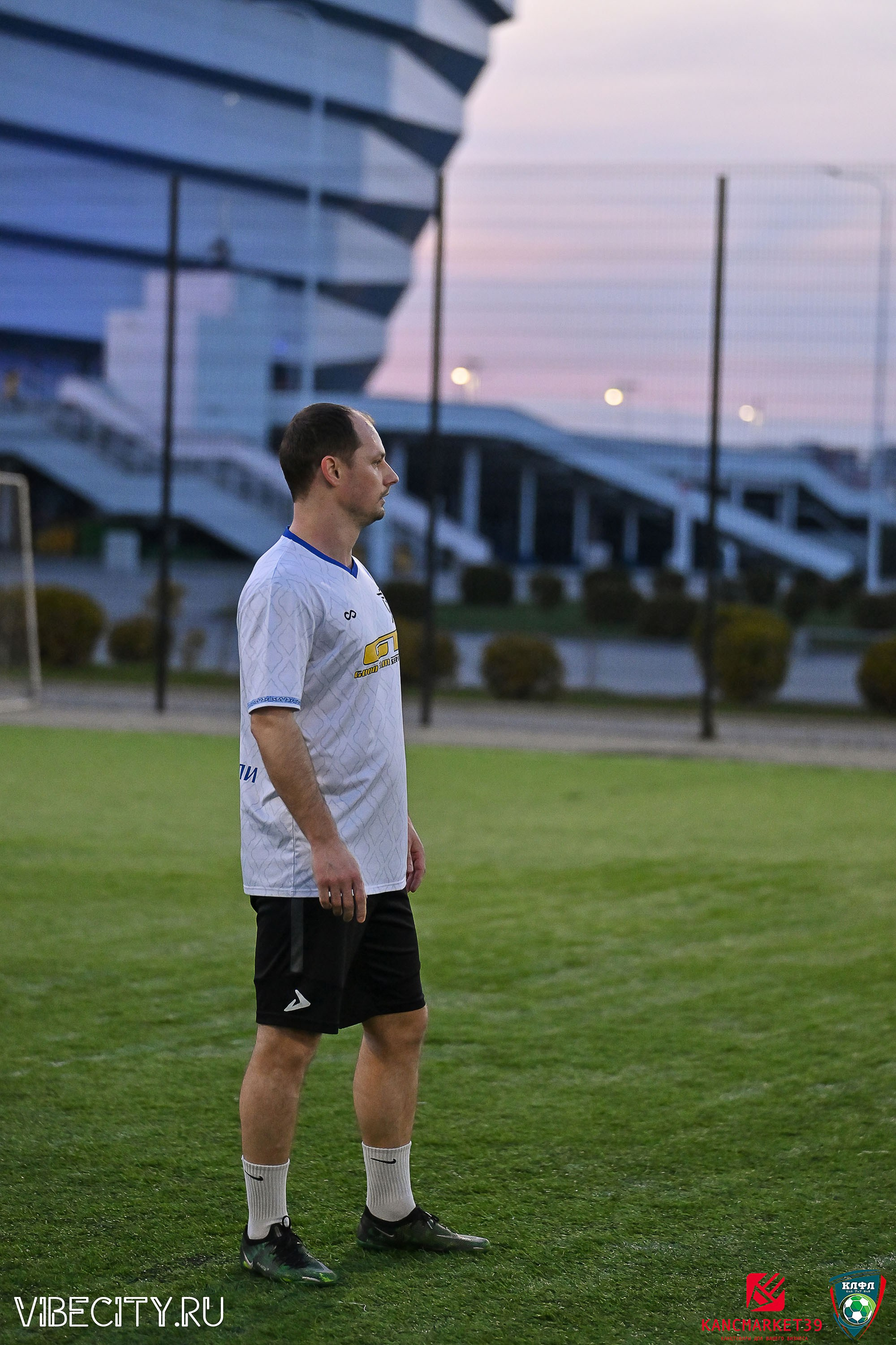 XX ЧЕМПИОНАТ КАЛИНИНГРАДСКОЙ ЛФЛ КАНЦМАРКЕТ39 сезона 2024–2025 гг. VIBECITY.RU Вайб Сити Ру Фоторепортажи Фотоотчеты Калининград