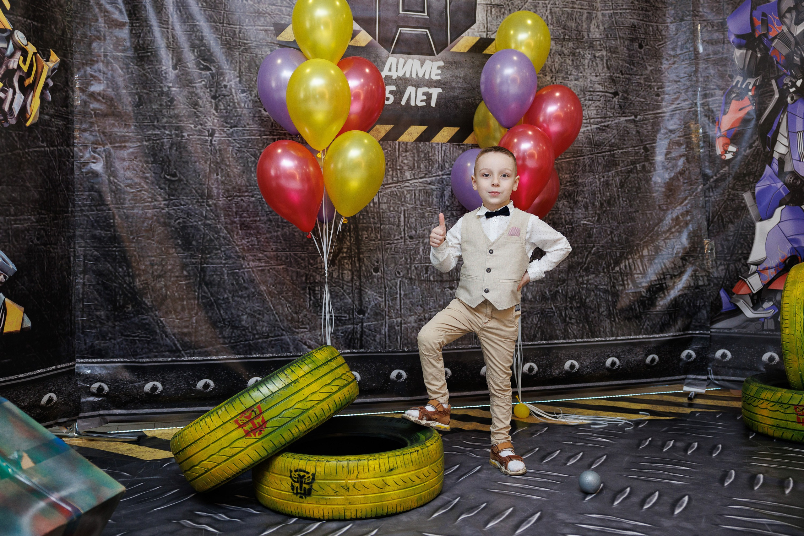 Детский день рождения в студии «Ромашка» в Оренбурге — Трансформеры