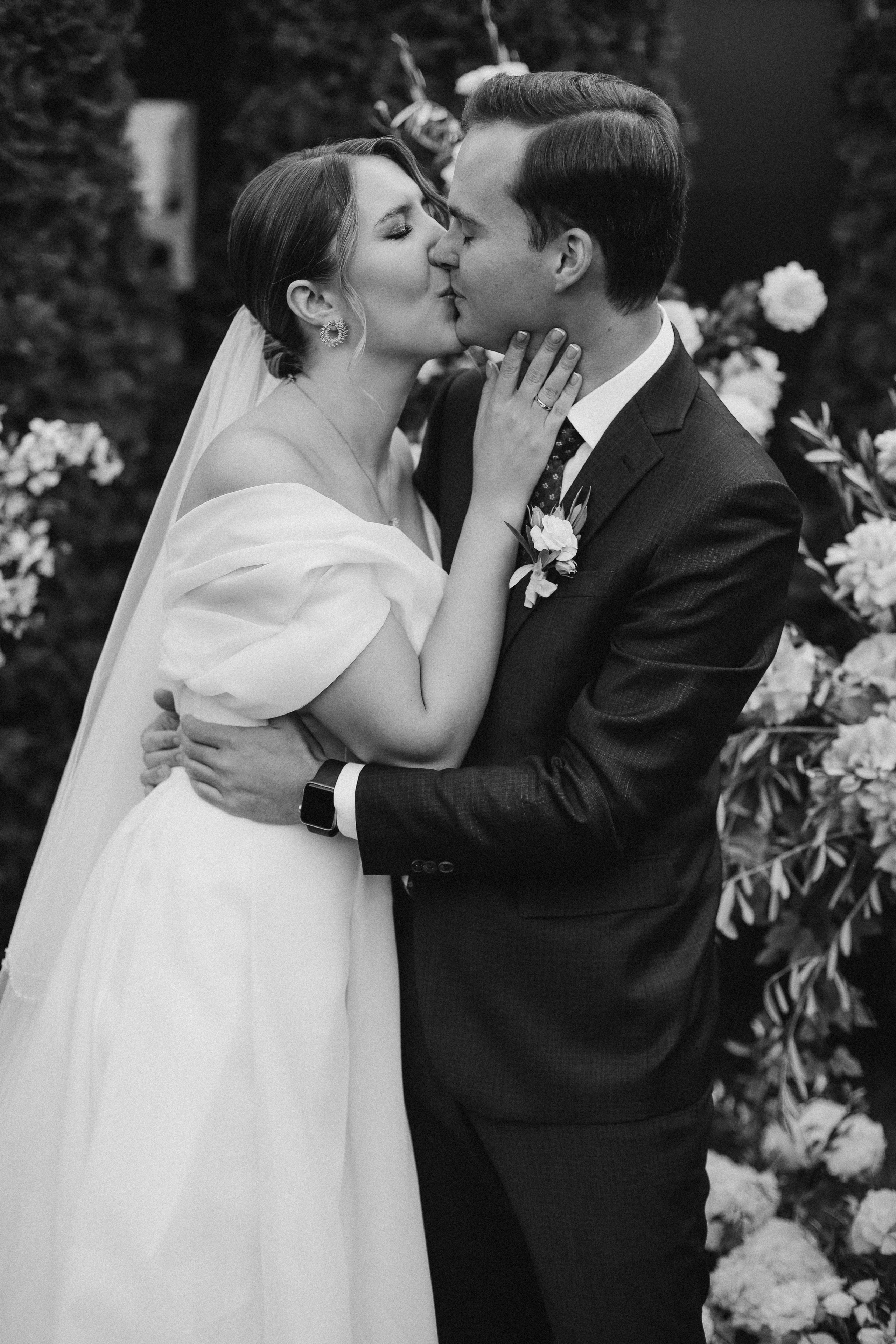 Илья и Анастасия. Фотограф в Алматы и Москве Даша Пушкина