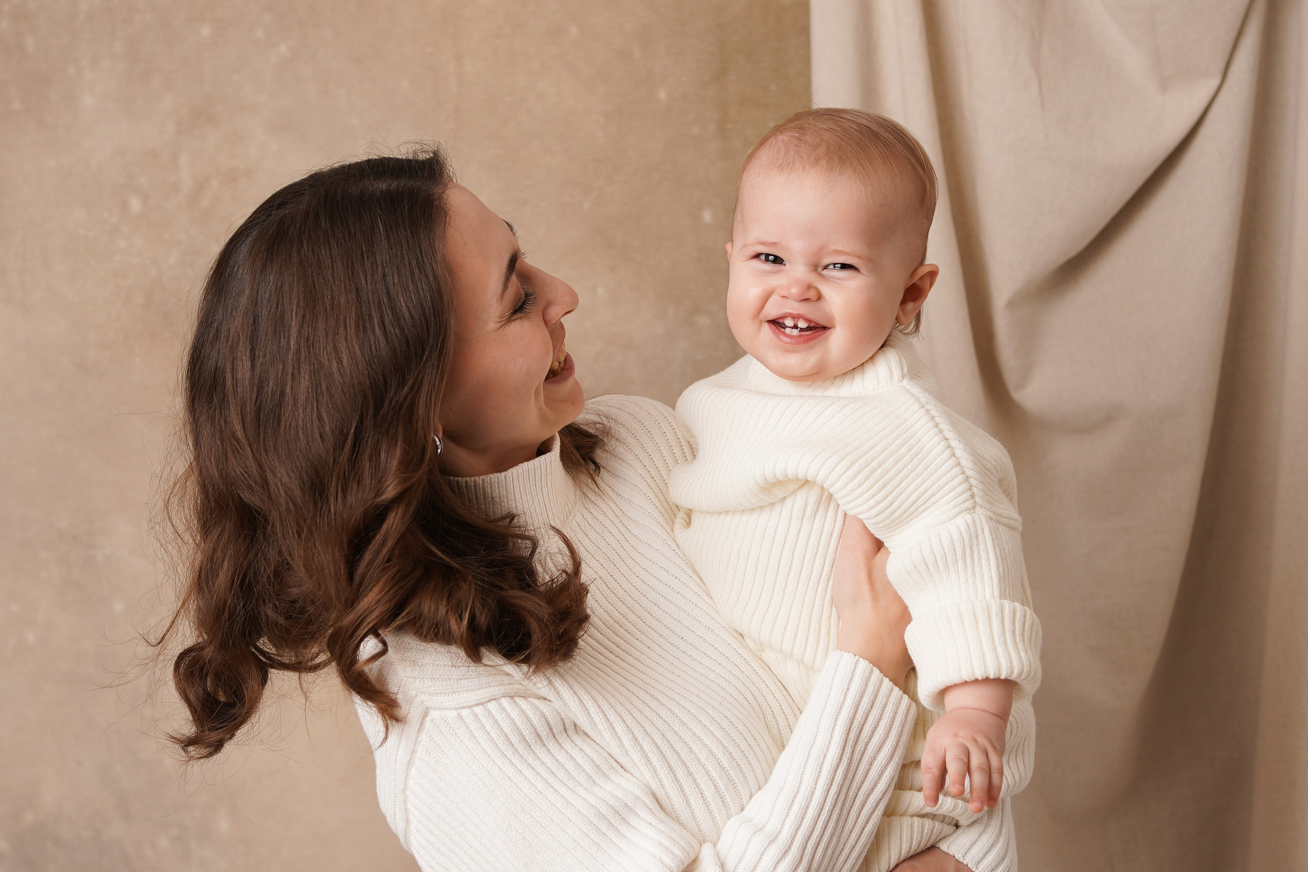 Фотосессия Первый годик Леночки. Детский фотограф и фотограф новорожденных в Калининград Оксана Иваний