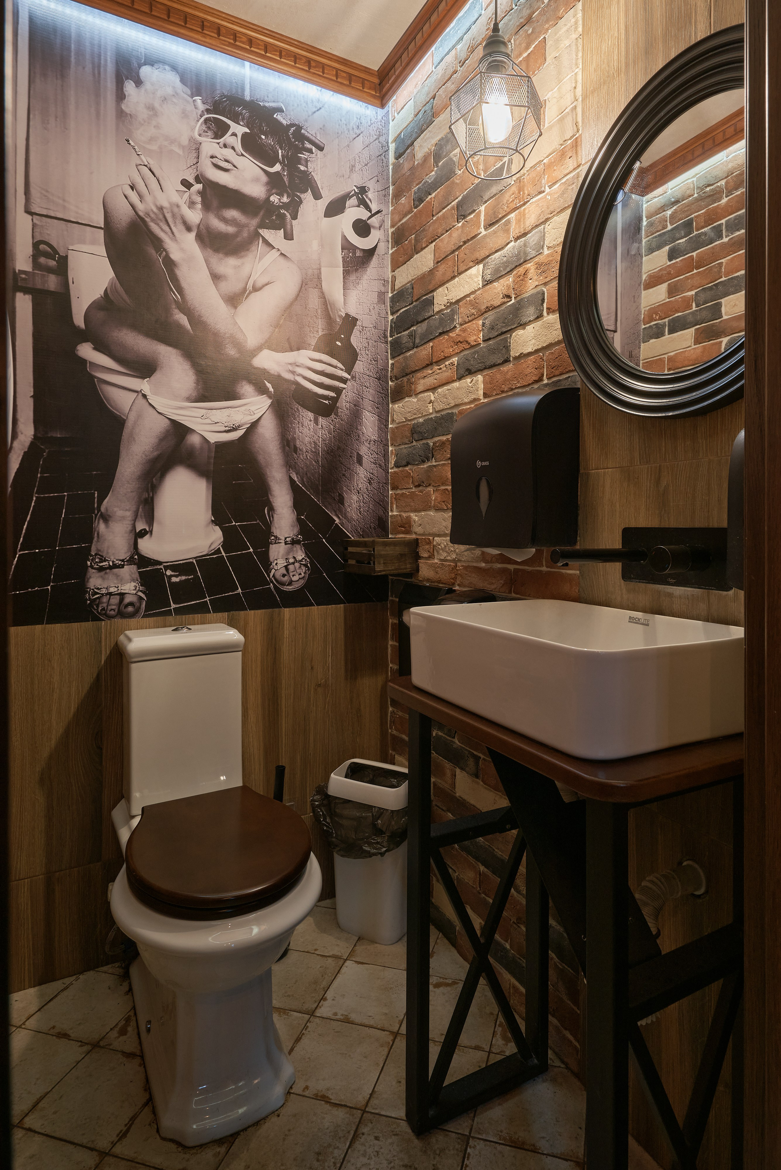 The Tony Pub. Абросимов Лев интерьерный и архитектурный фотограф