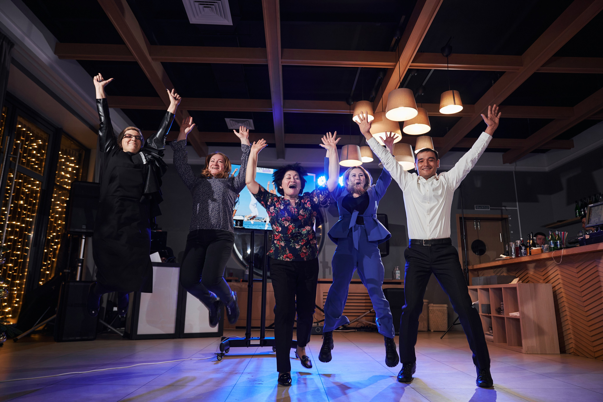 Новогодний корпоратив ДПС-Канцелярия в ресторане Медуза, Долгопрудный