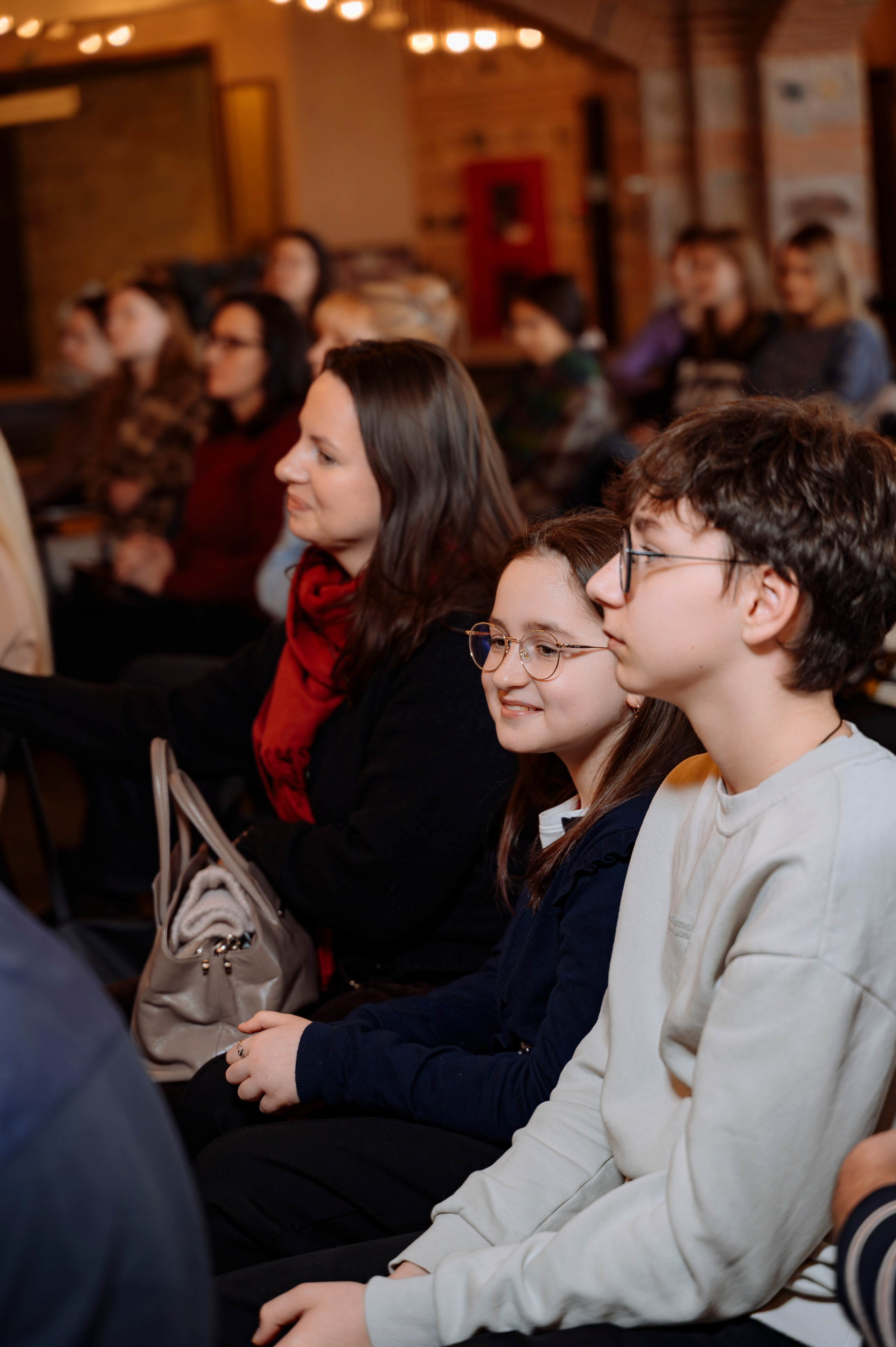 Репортажная съемка, съемка мероприятия, проект factor.by, финалист factor.by, Шамхал Хачатурян, Ибрагим Карасов, фактор бай, фотограф Ольга Шаповалова, съемка фанатов, минск, беларусь