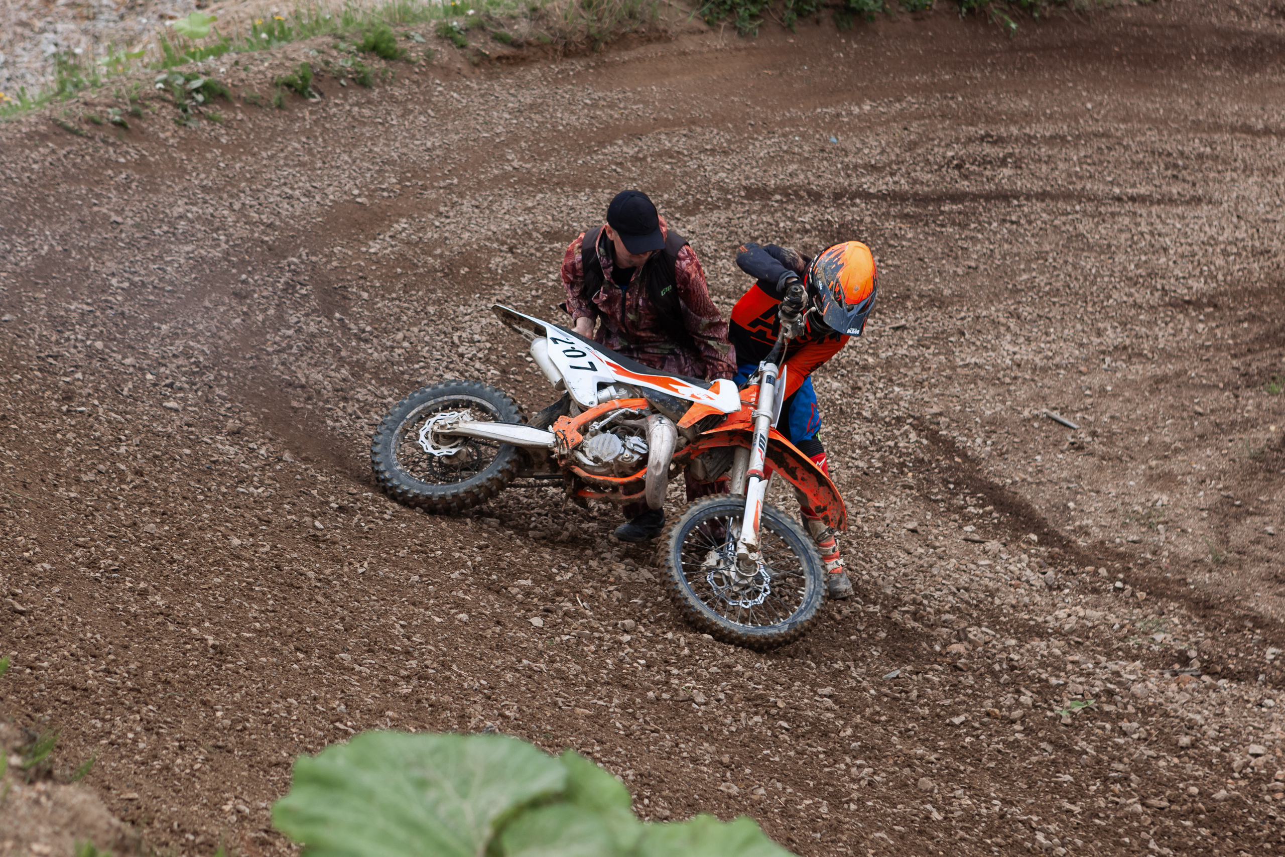 Рёв моторов. Детский, семейный фотограф в Южно-Сахалинске, Невельске и Холмске